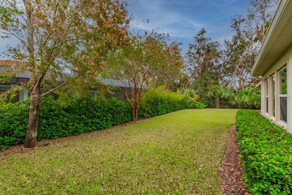 5212 CANDLER VIEW DR photo 5
