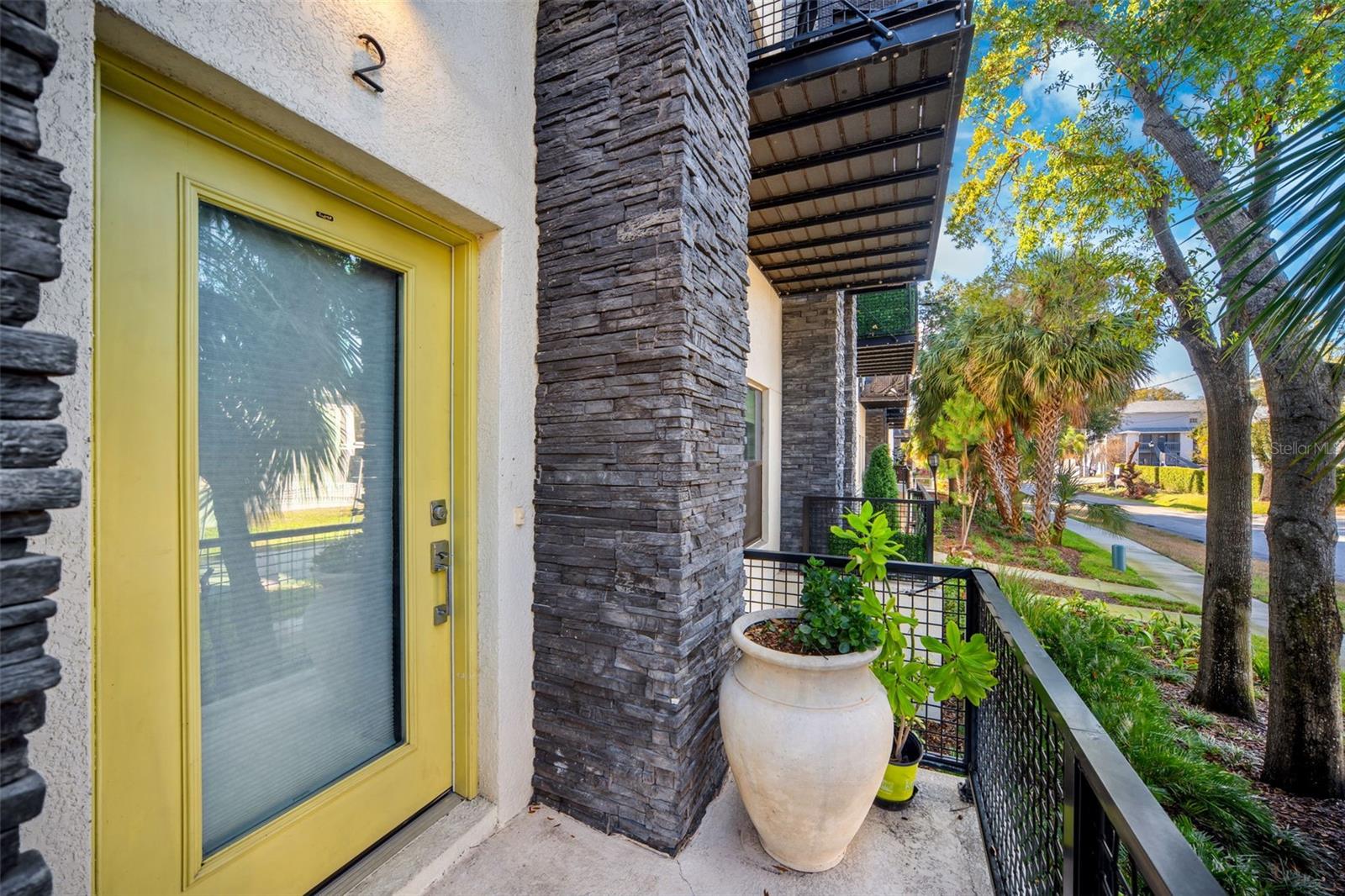 4810 W MCELROY AVE #2 photo 3