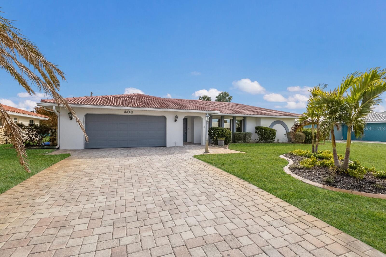 468 LEGER DR photo 2