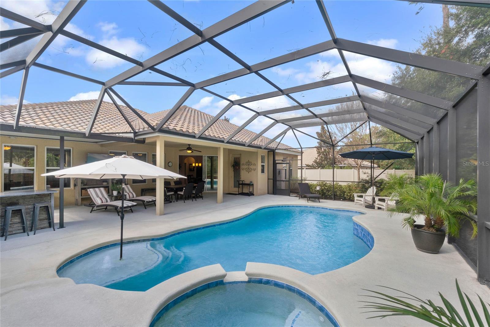 125 CASA BELLA BLVD photo 2