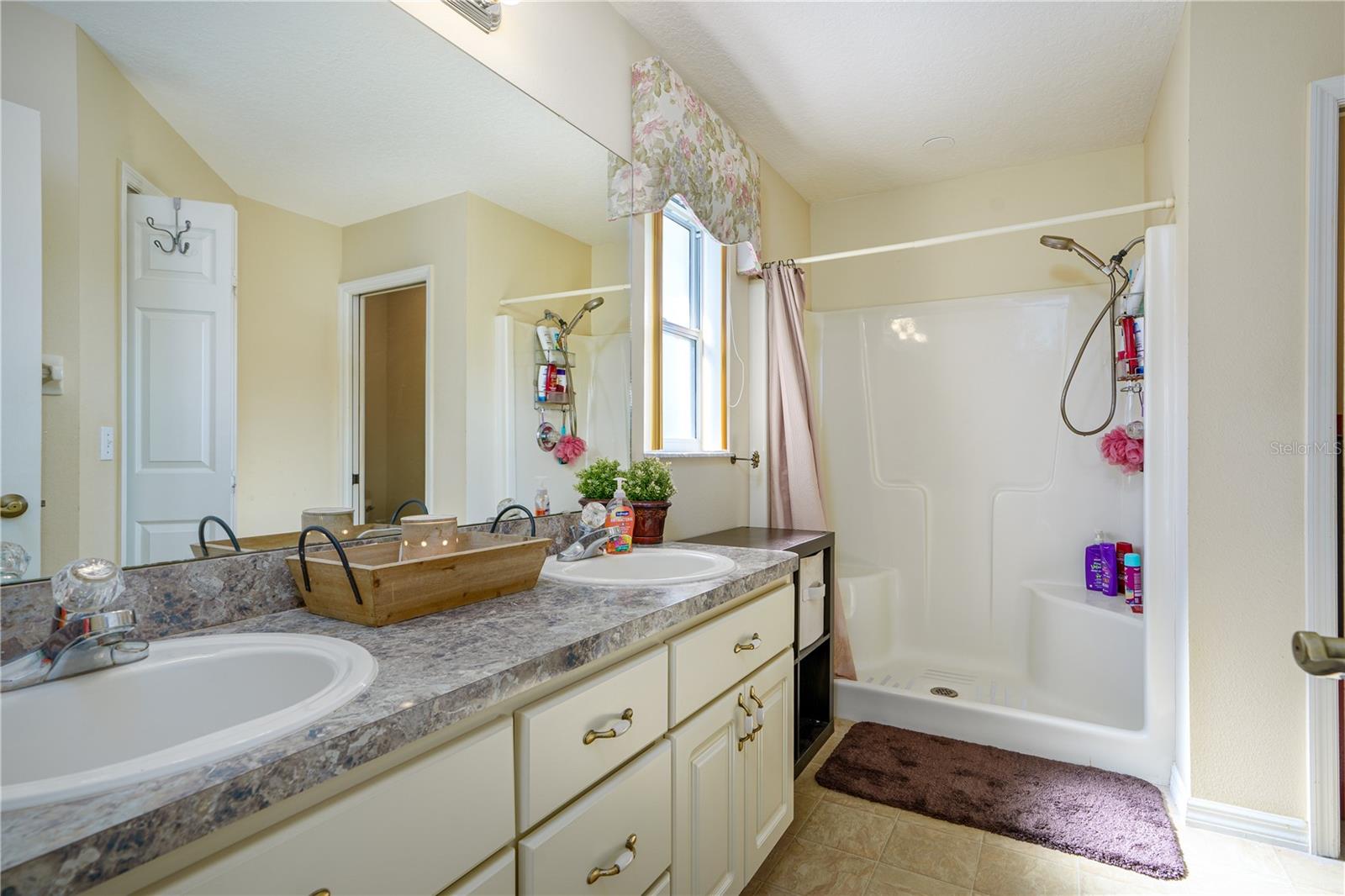 1356 N TIMUCUAN TRL photo 5