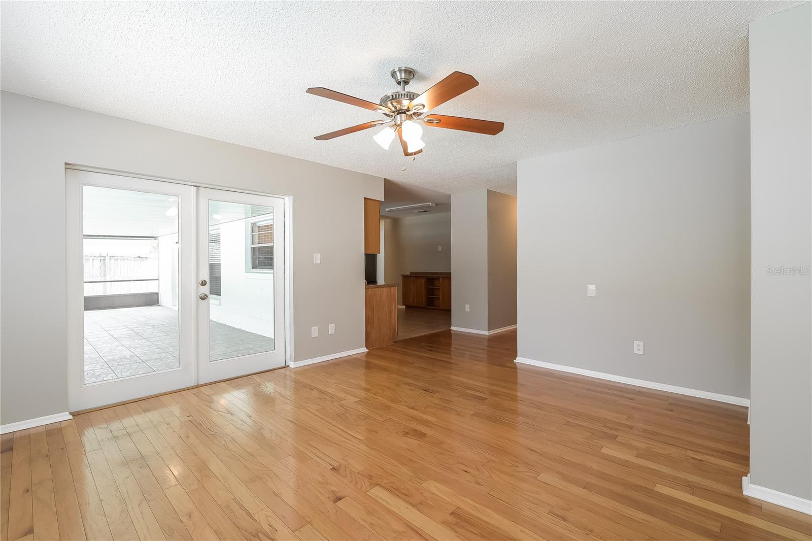 12013 CLOVE ST photo 4