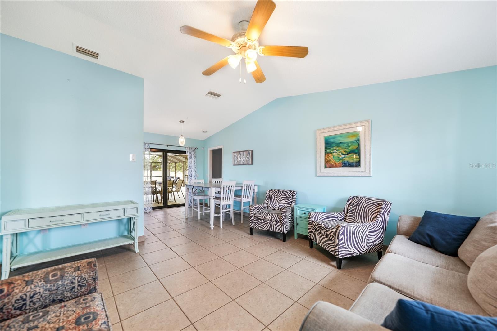 1740 FAUST DR photo 4
