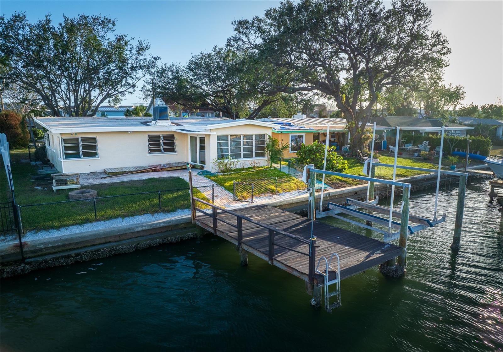348 BAHIA VISTA DR photo 5