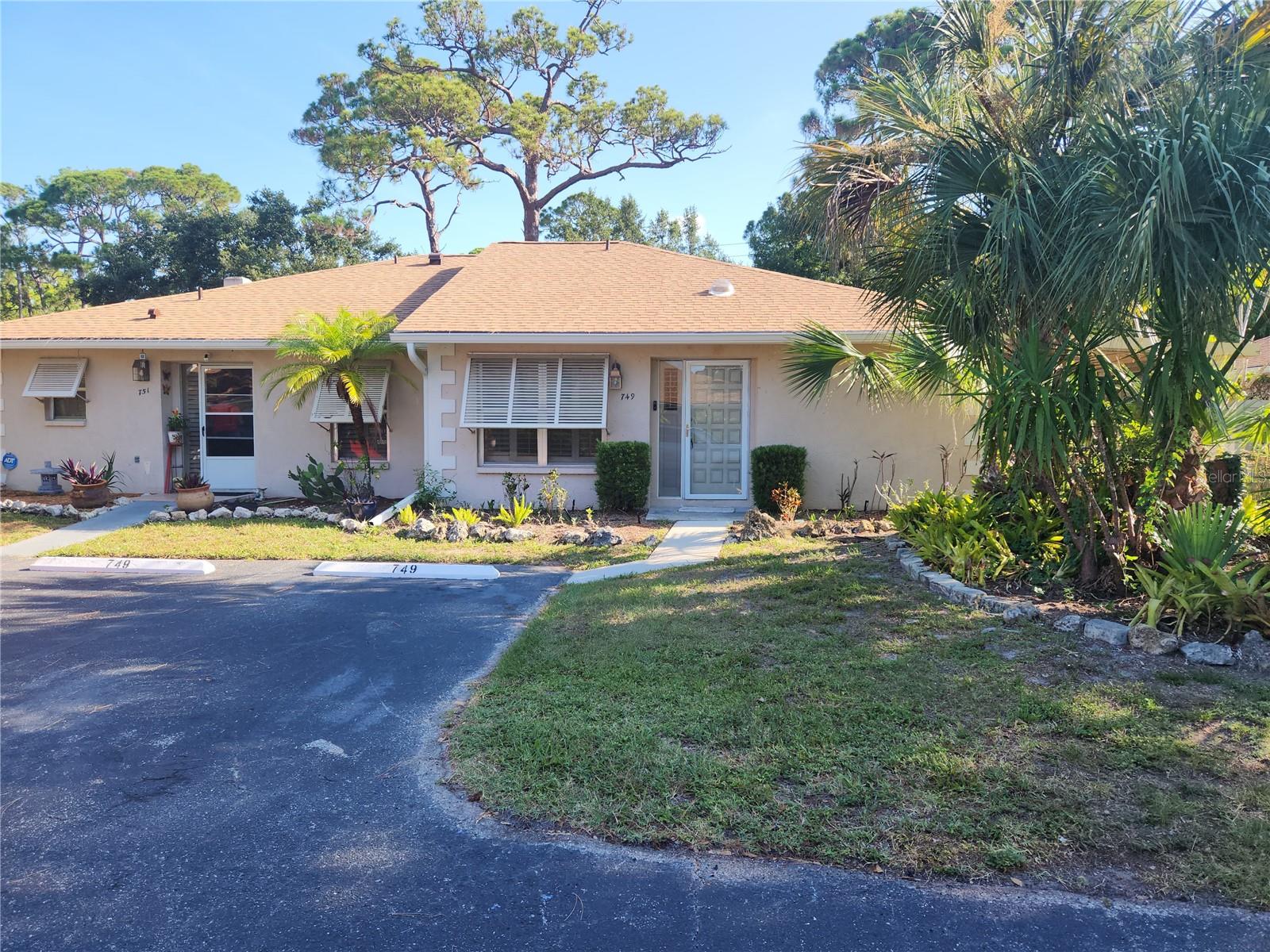 749 N JEFFERSON AVE #749 photo 3