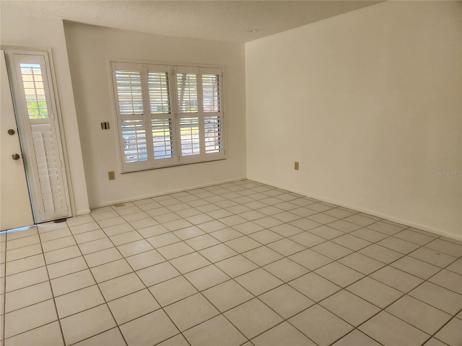 749 N JEFFERSON AVE #749 photo 5