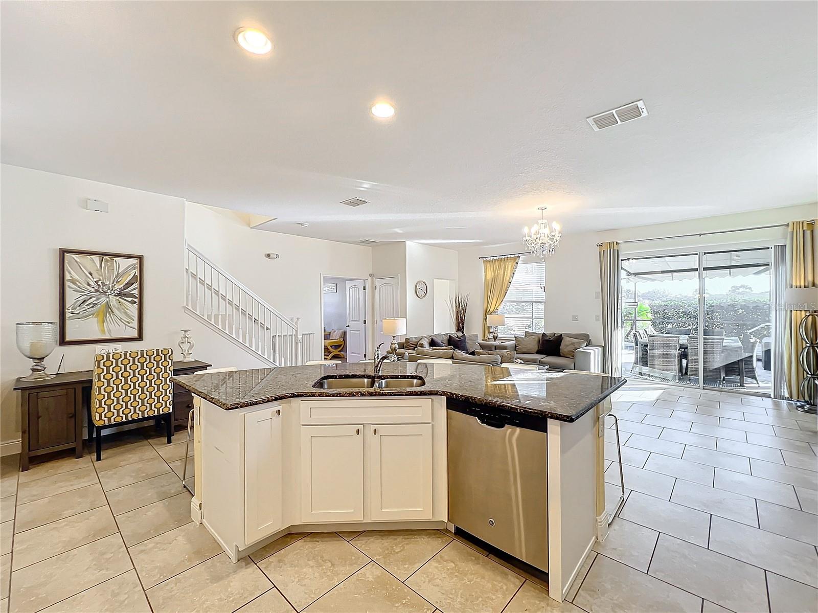 4191 OAKTREE DRIVE photo 5