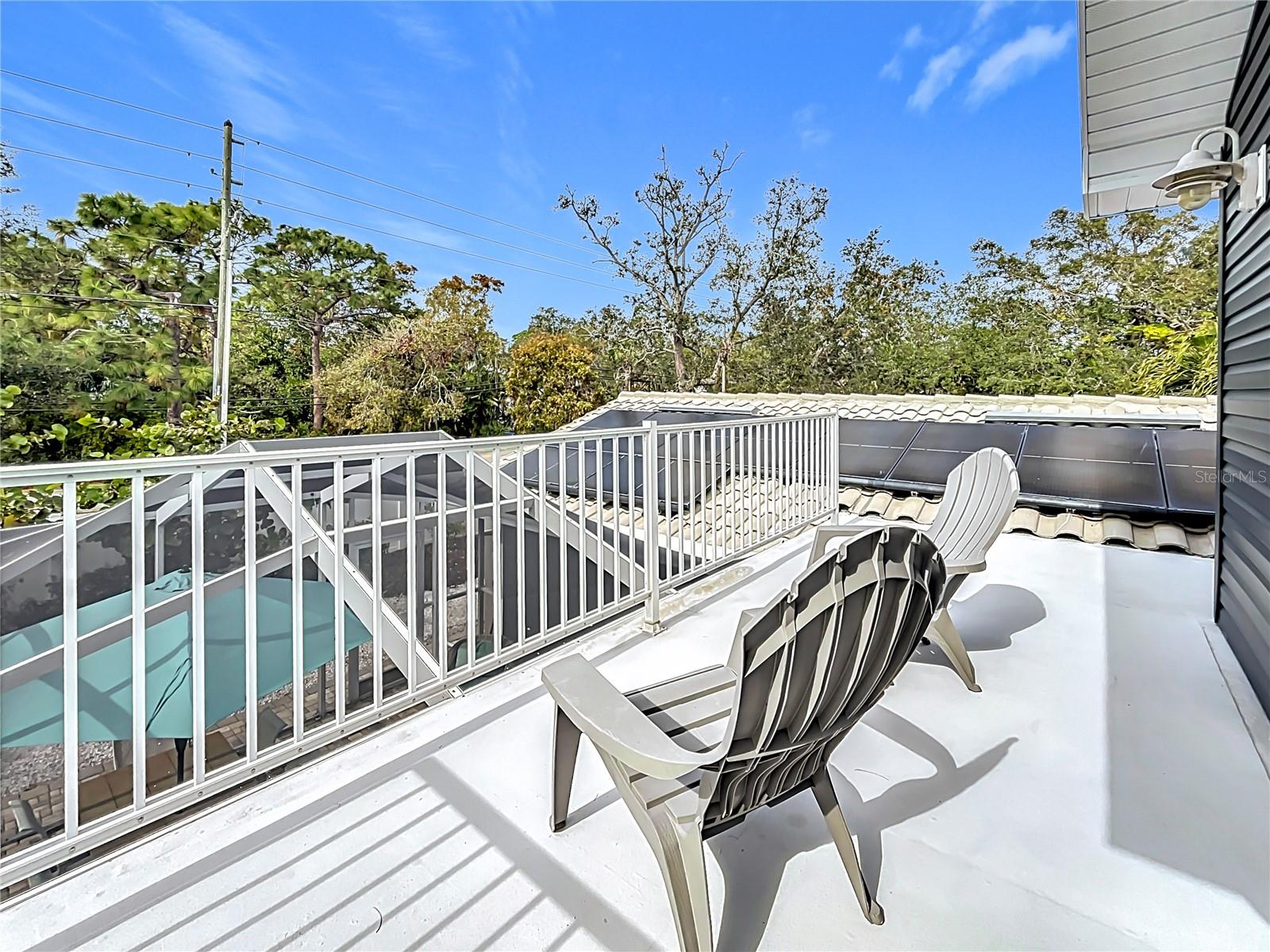 1044 ROSETREE LN photo 4