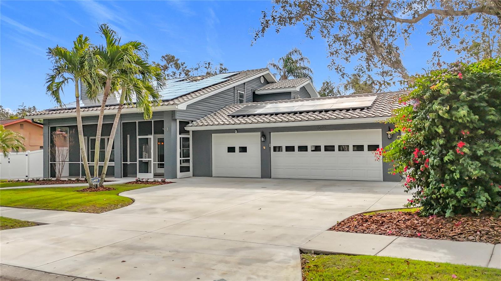 1044 ROSETREE LN photo 2