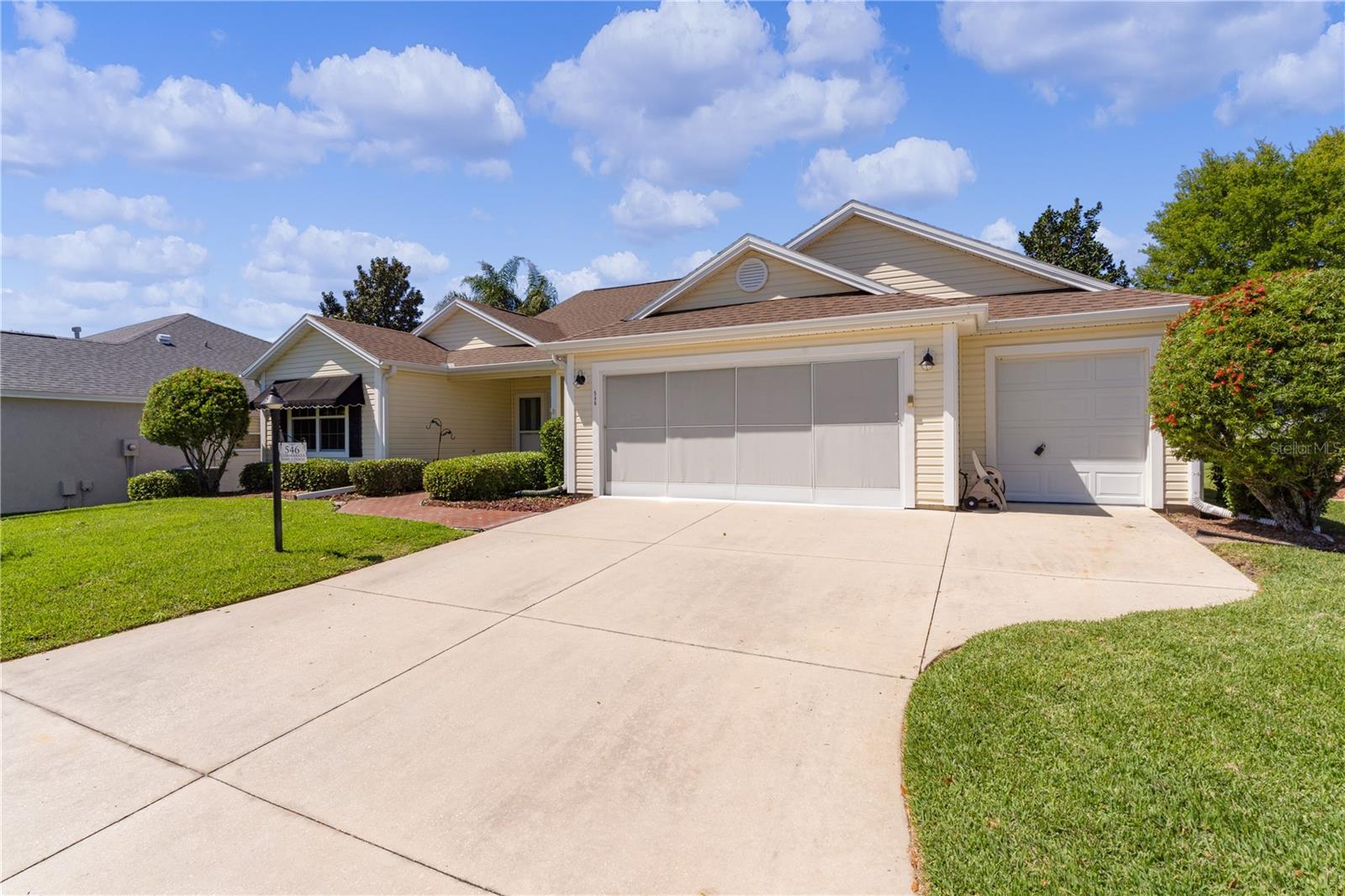 546 FOXFIELD PATH photo 4