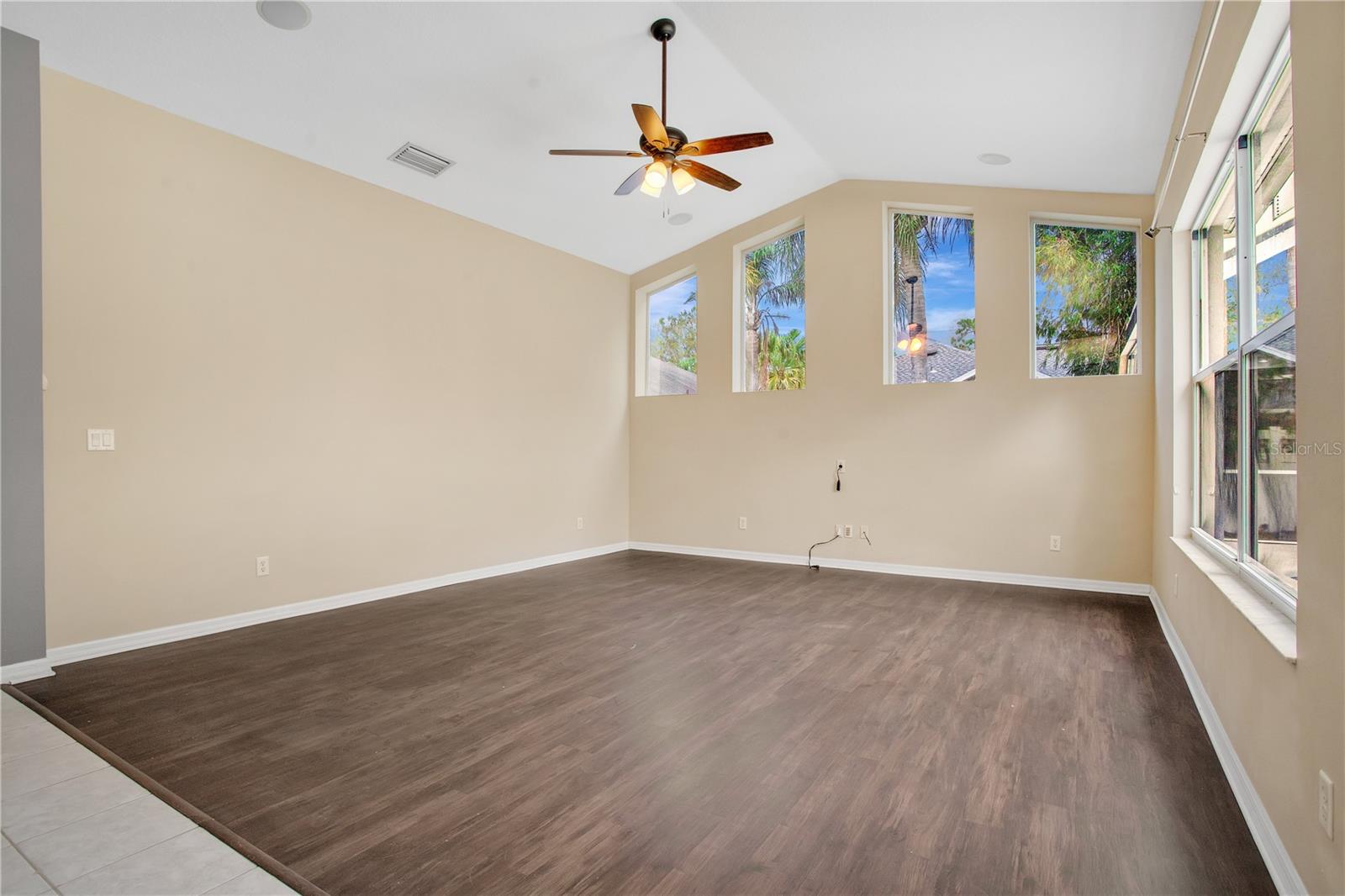 2524 CENTENNIAL FALCON DR photo 4