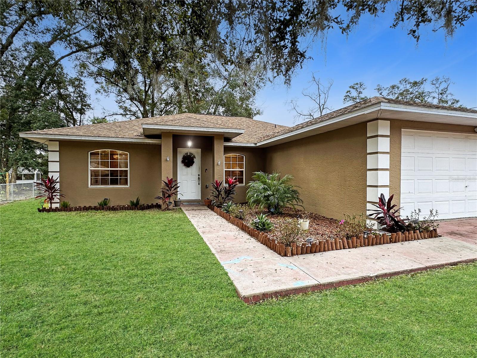 7090 SE 124TH LN photo 4