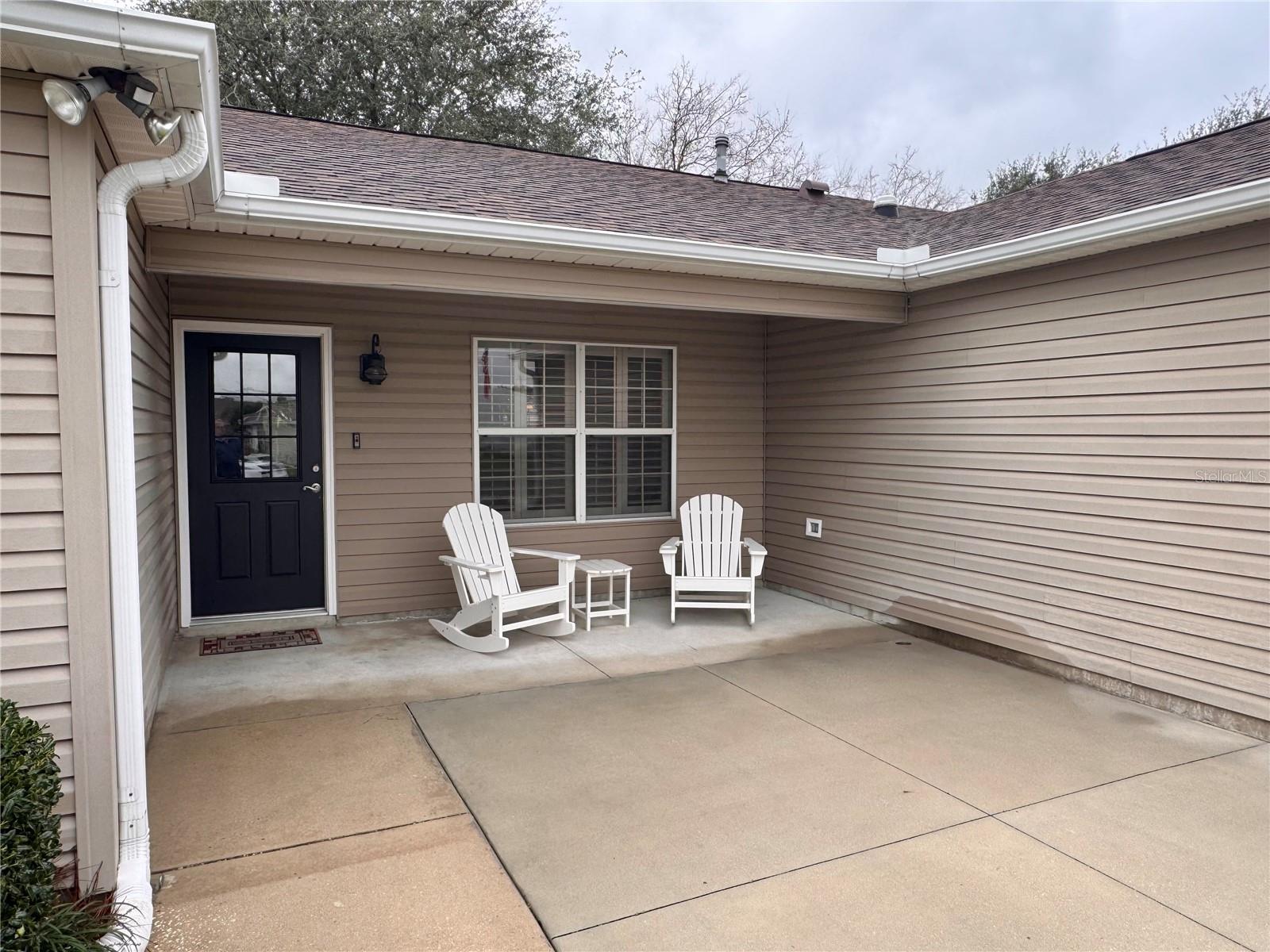 1605 ALHAMBRA WAY photo 2
