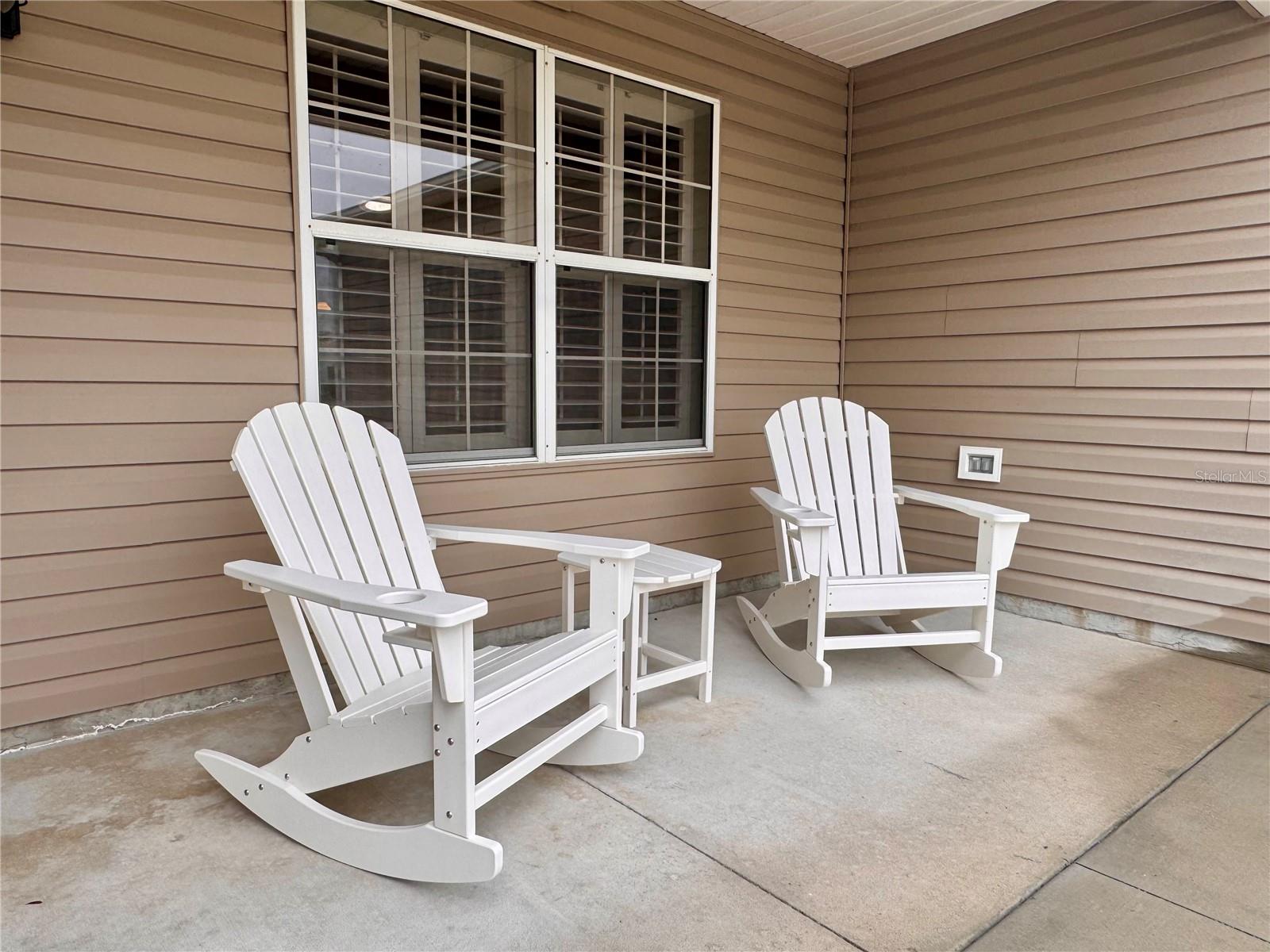 1605 ALHAMBRA WAY photo 4