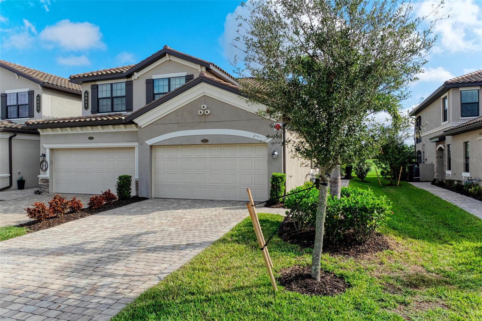 6055 WORSHAM LN #104 photo 2