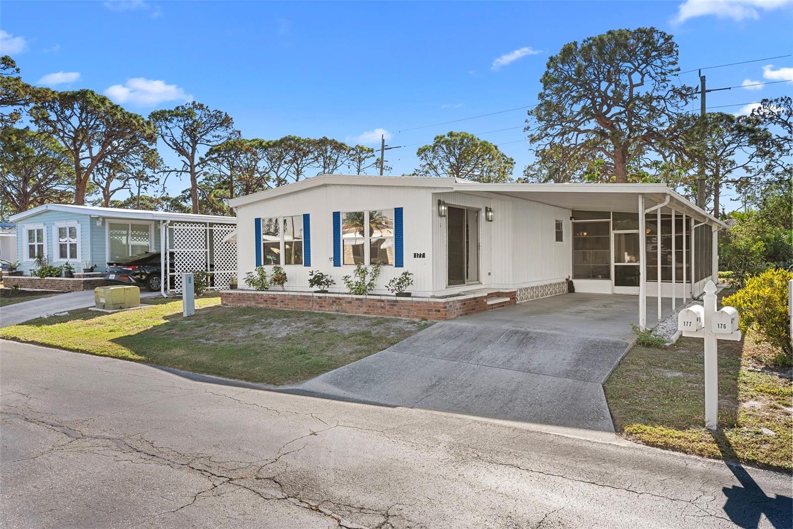 177 S FIJI CIR photo 3