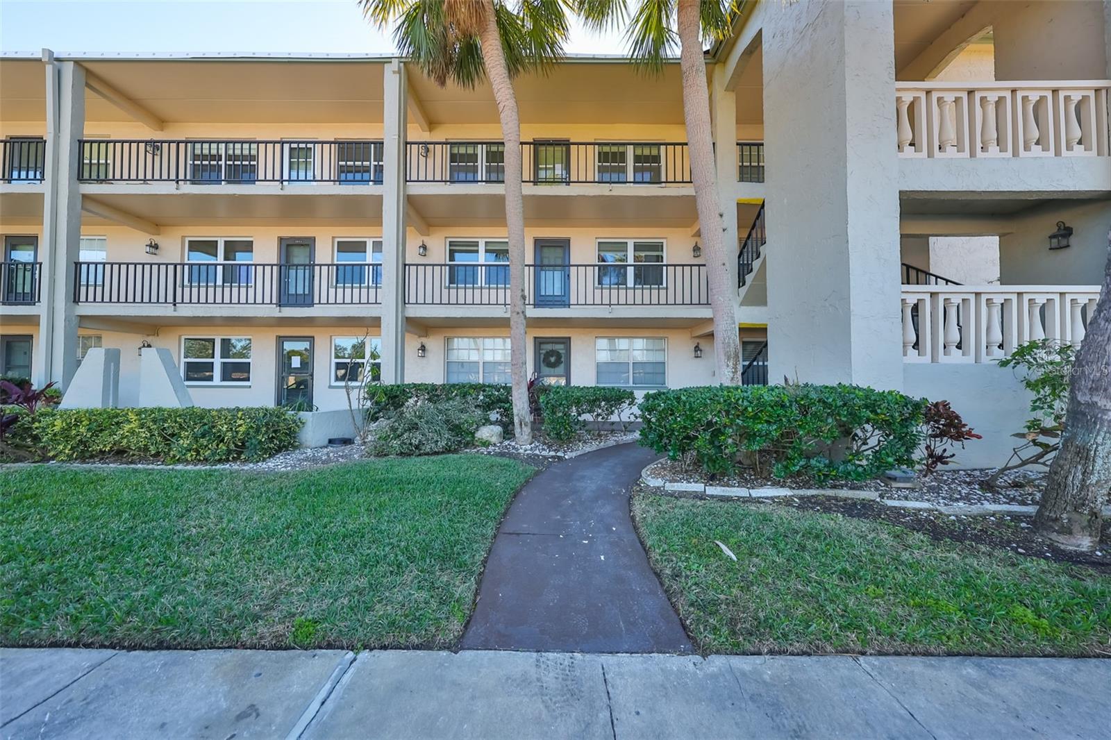 11700 PARK BLVD #209 — home for sale