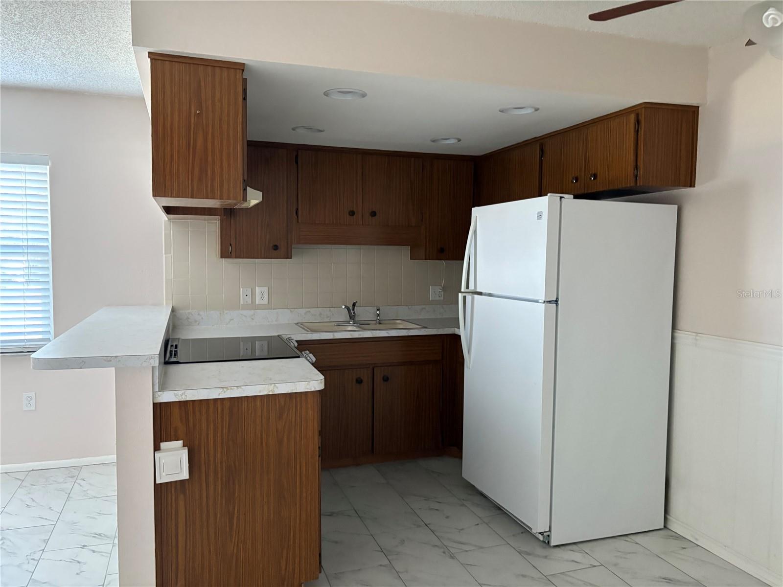 6177 CHESHAM DR #5 photo 3