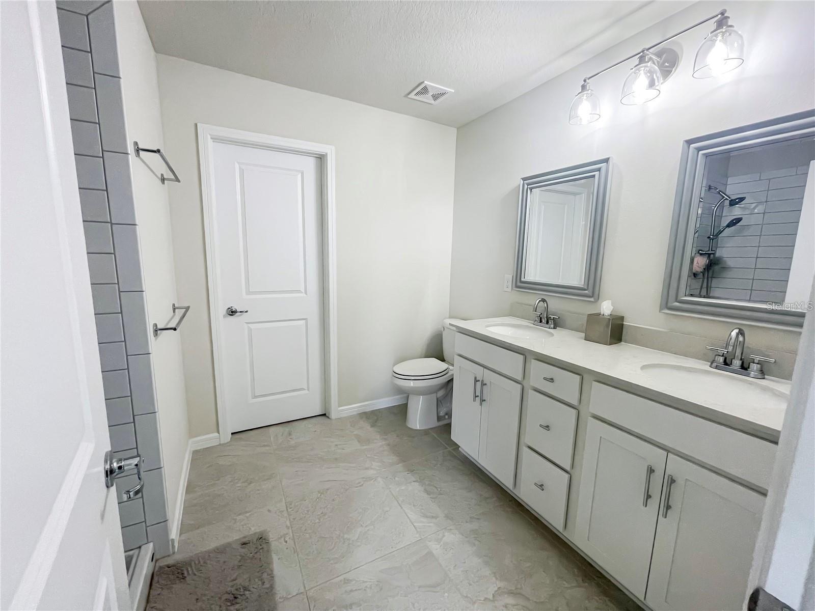 7421 CATANIA LOOP photo 4