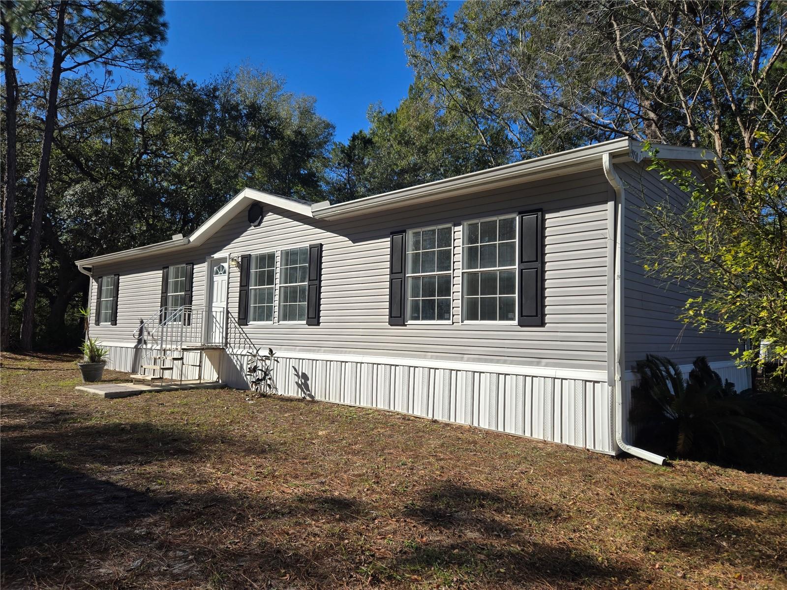 19050 SW 49TH PL photo 2