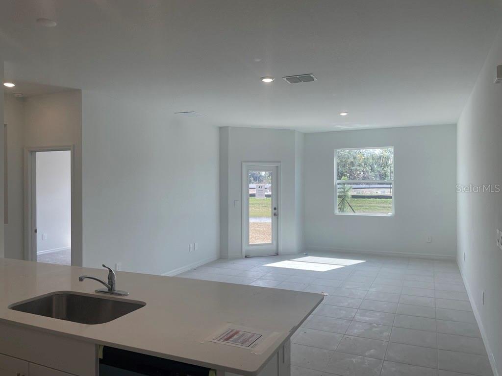 36088 JOSEPH BLAKE ST photo 2