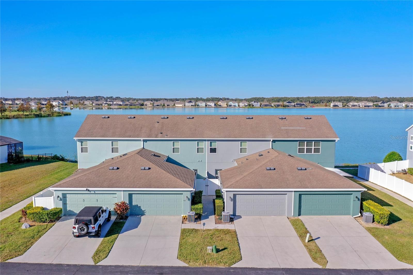 565 JUNIPER SPRINGS DR photo 4