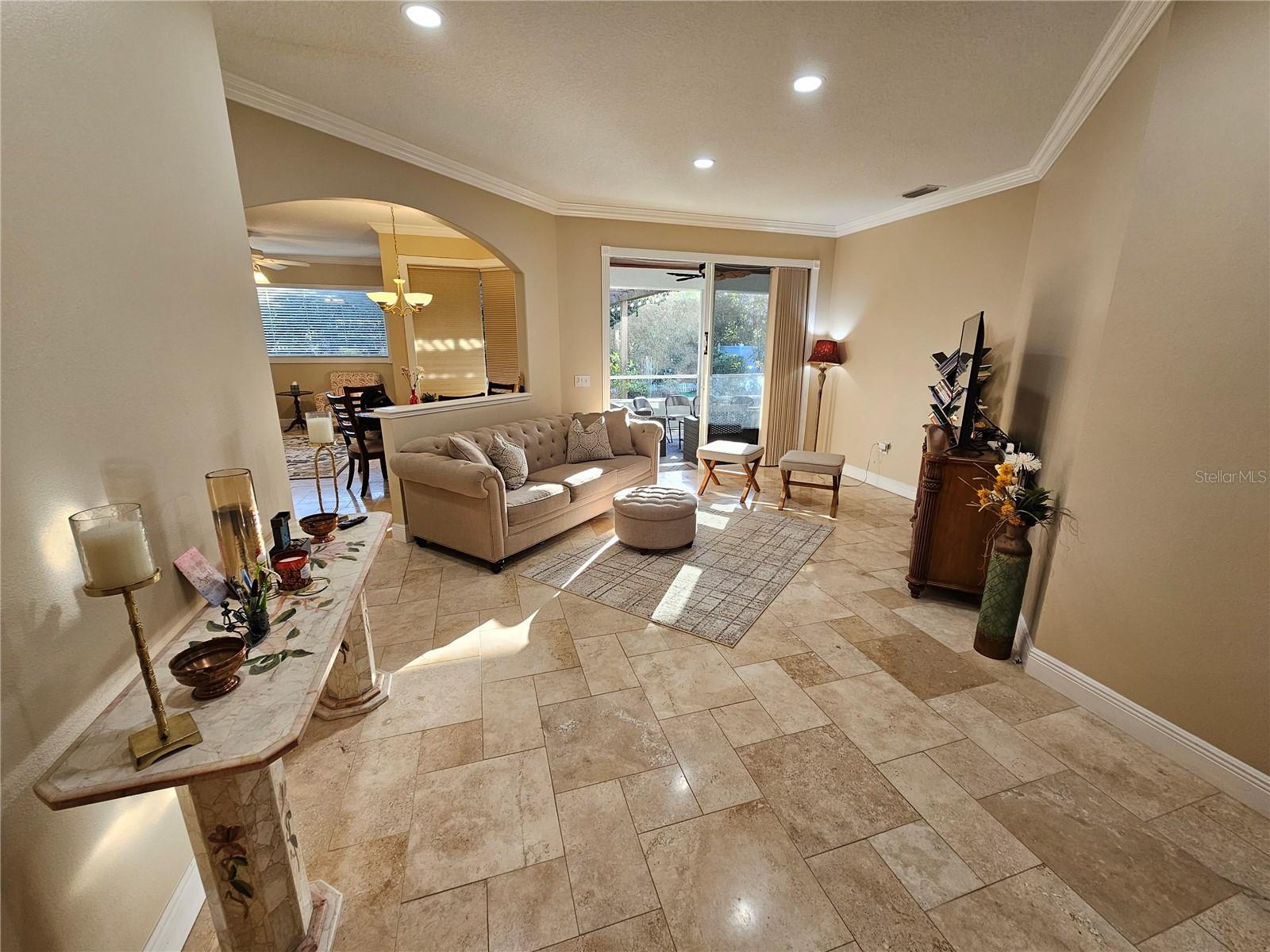 7419 ARROWHEAD RUN photo 2