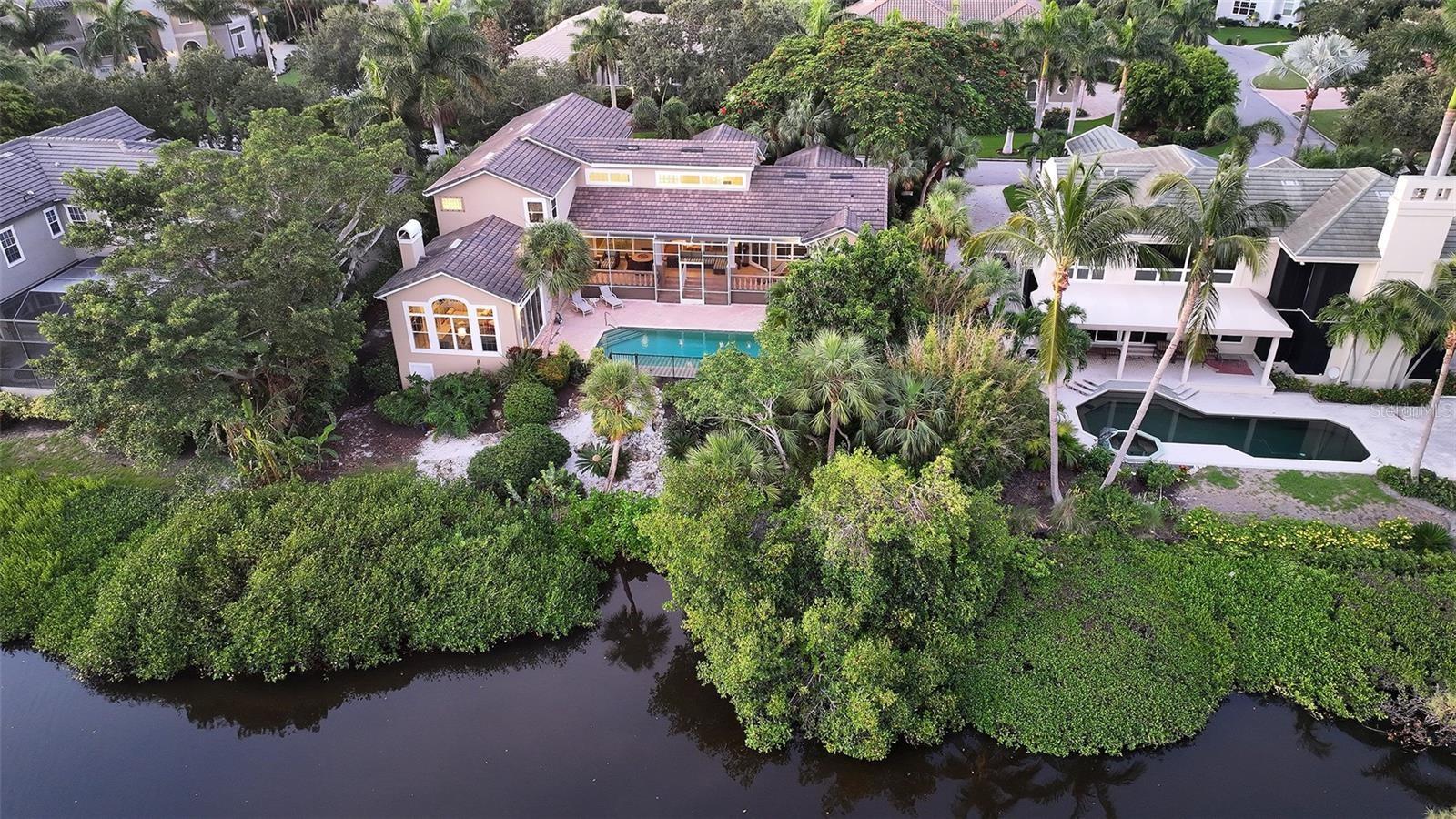 3310 SABAL COVE LN photo 2