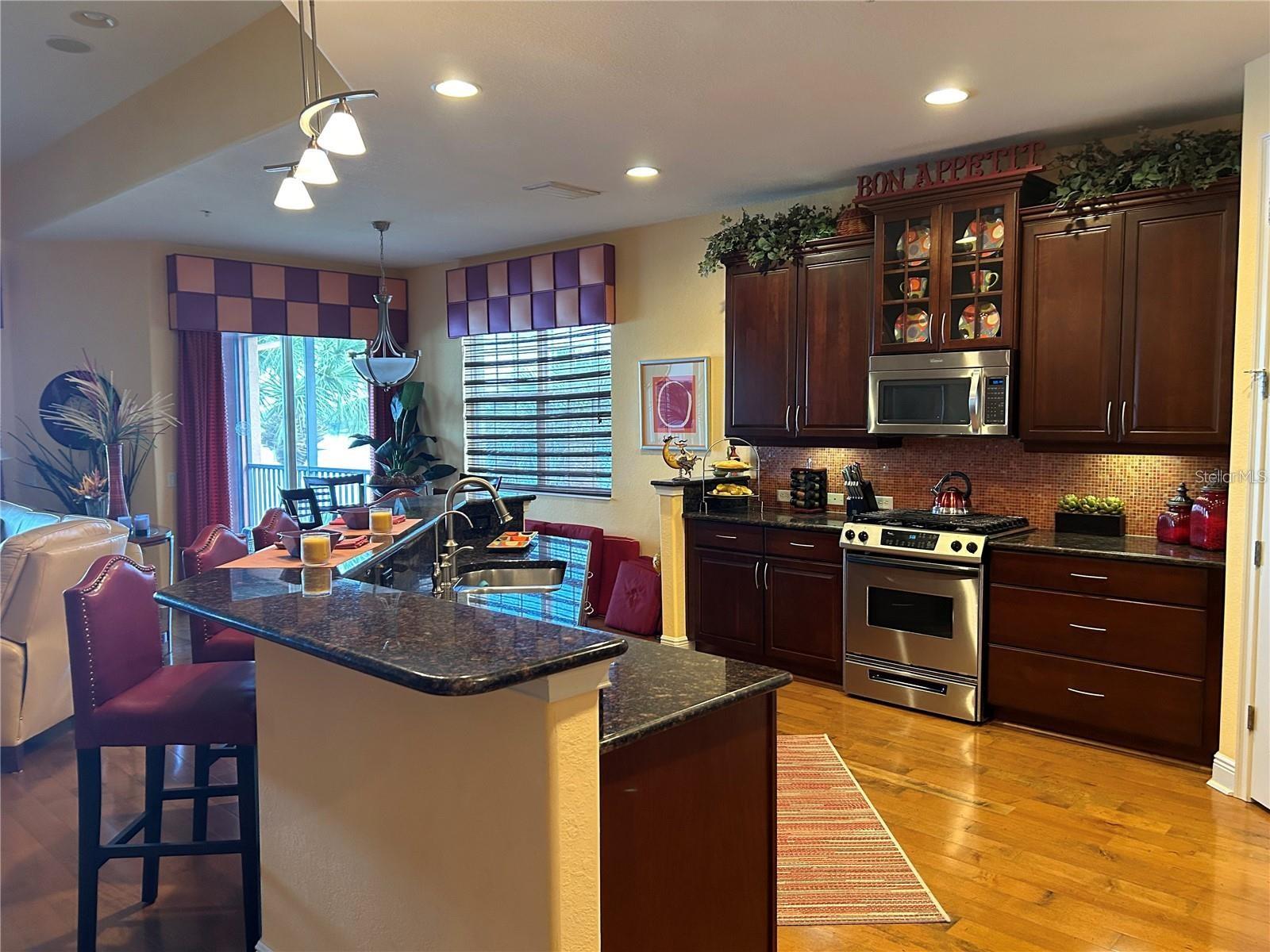 1139 RIVERSCAPE ST #2D photo 4