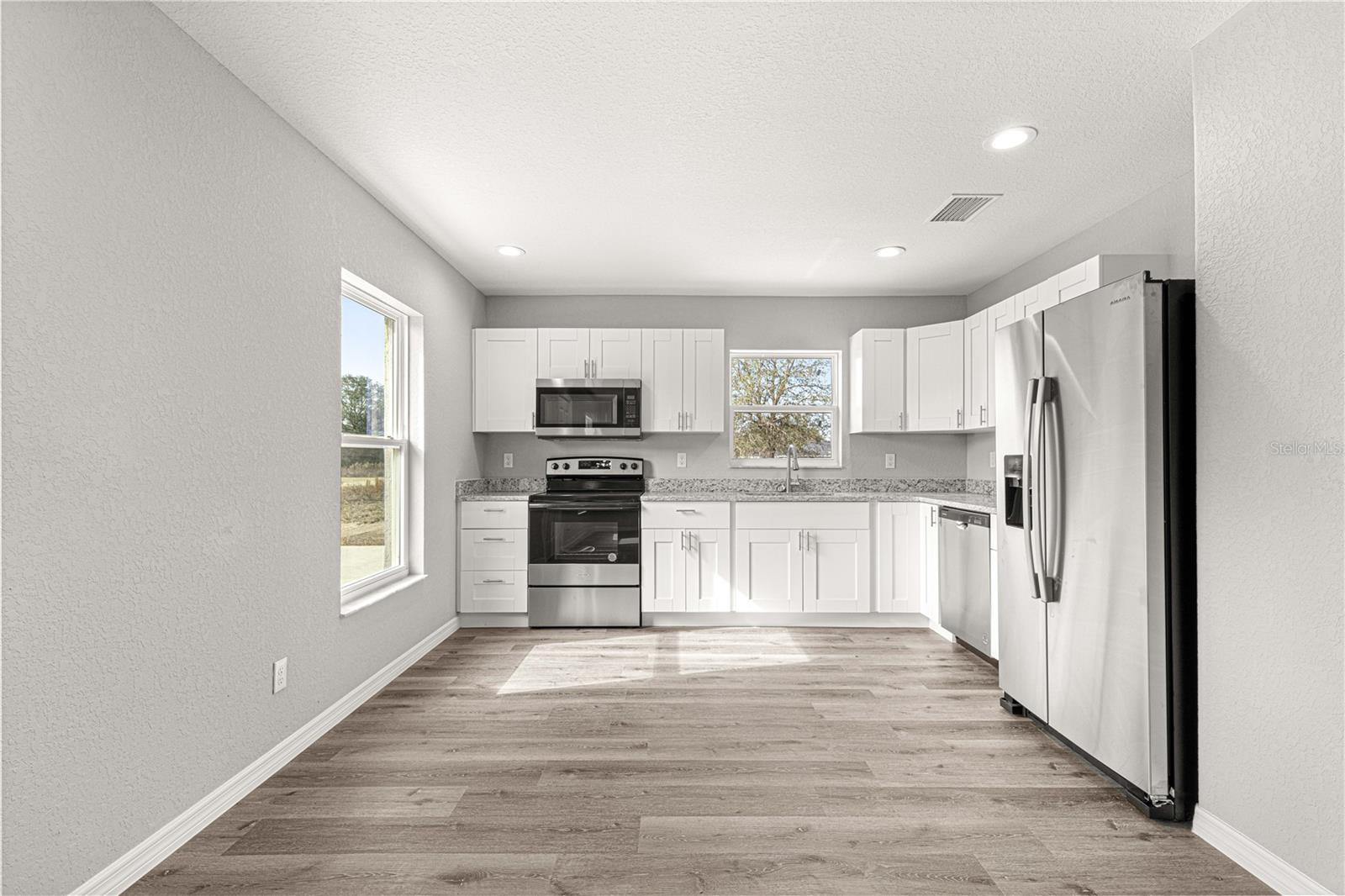 13183 SW 113TH PLACE photo 3