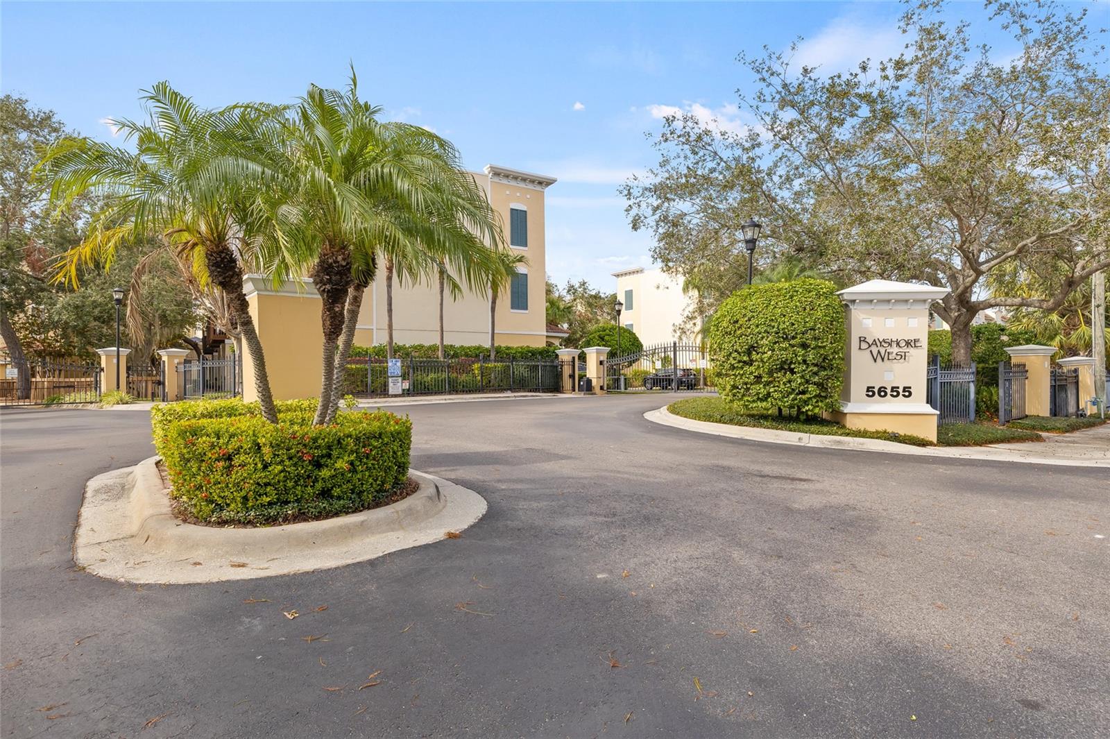 3117 BAYSHORE OAKS DR photo 3