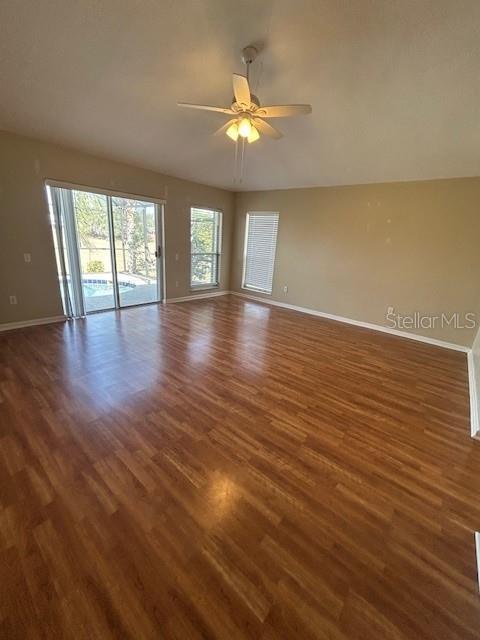 380 CYPRESS KNEE LN photo 4