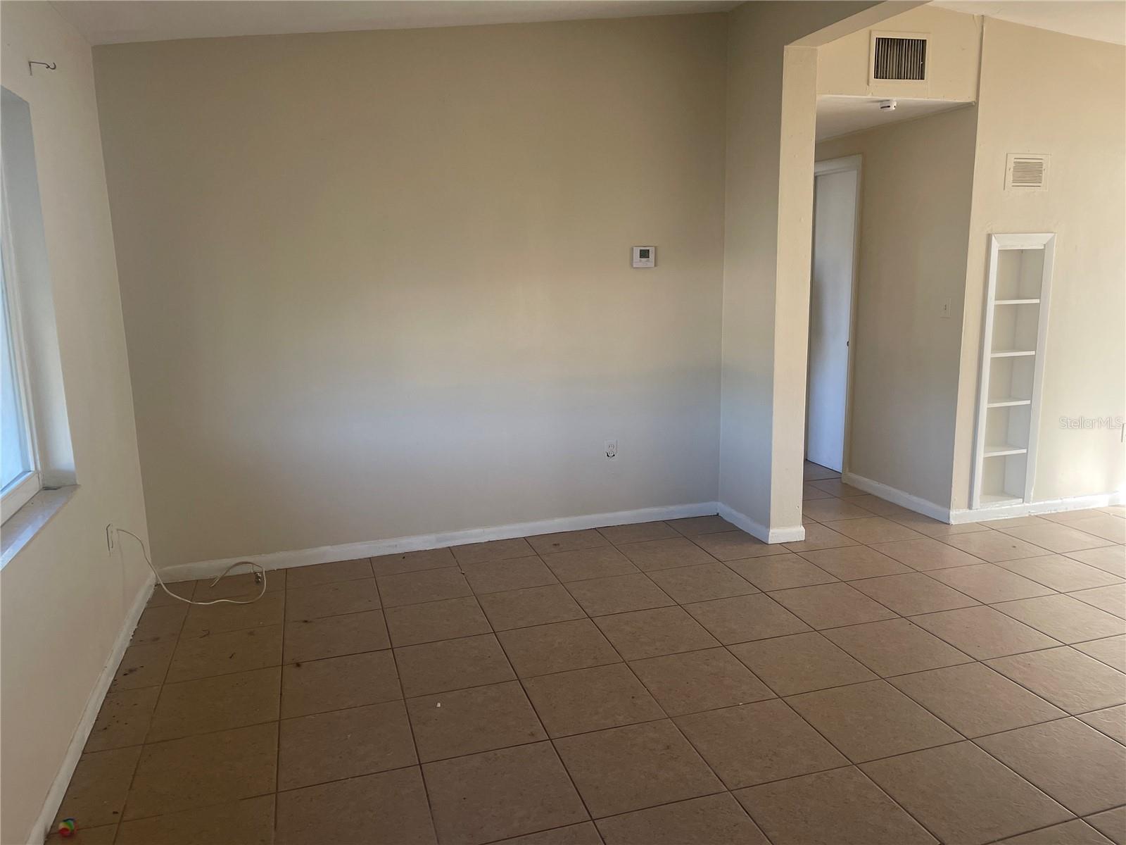 21921 BEVERLY AVE photo 5