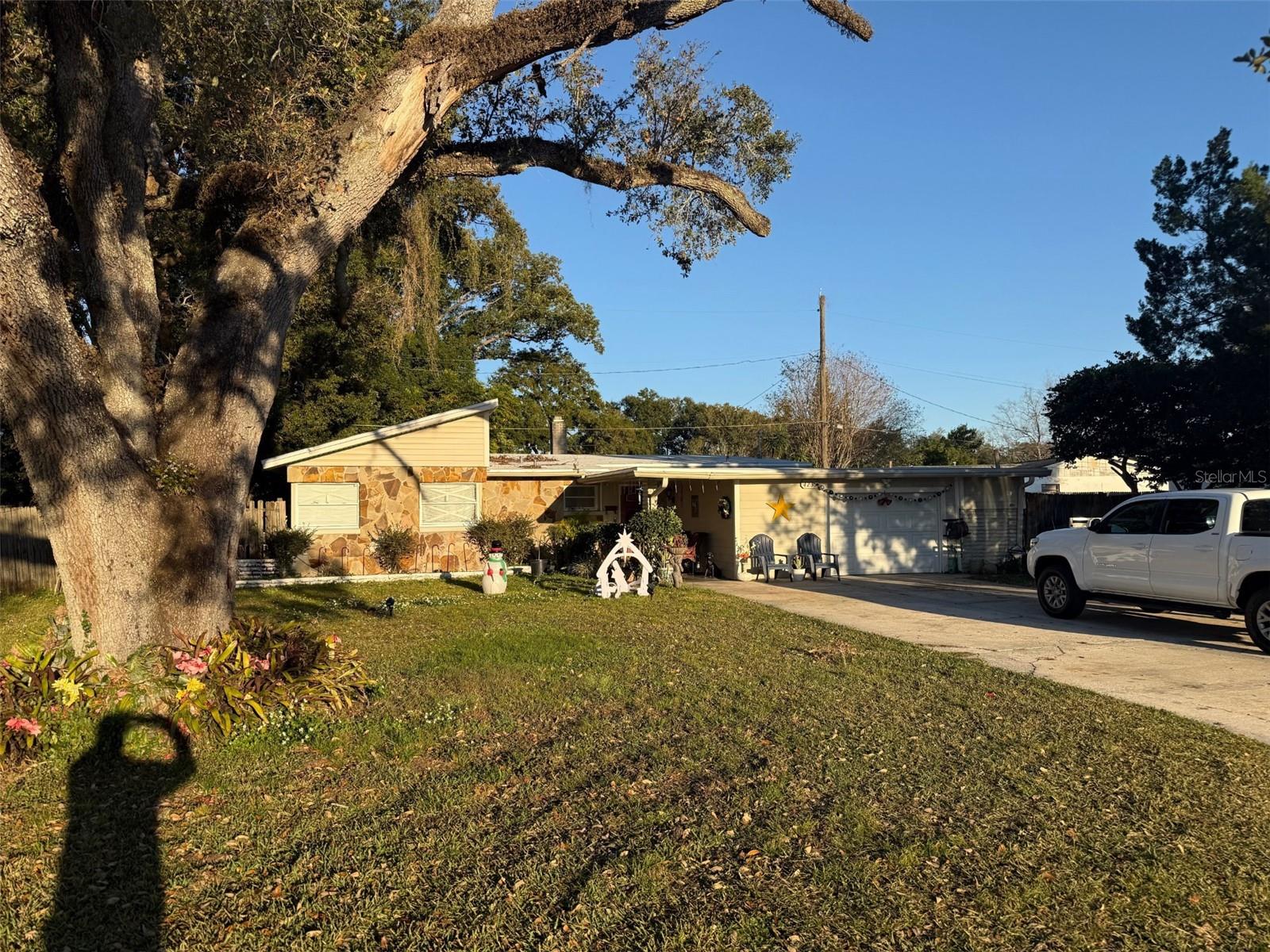 4235 EDGEWATER DR — home for sale