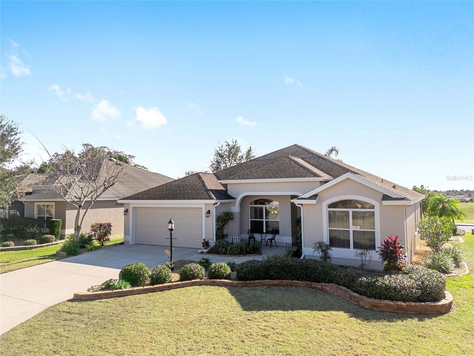 1290 JAMES ISLAND ST photo 3