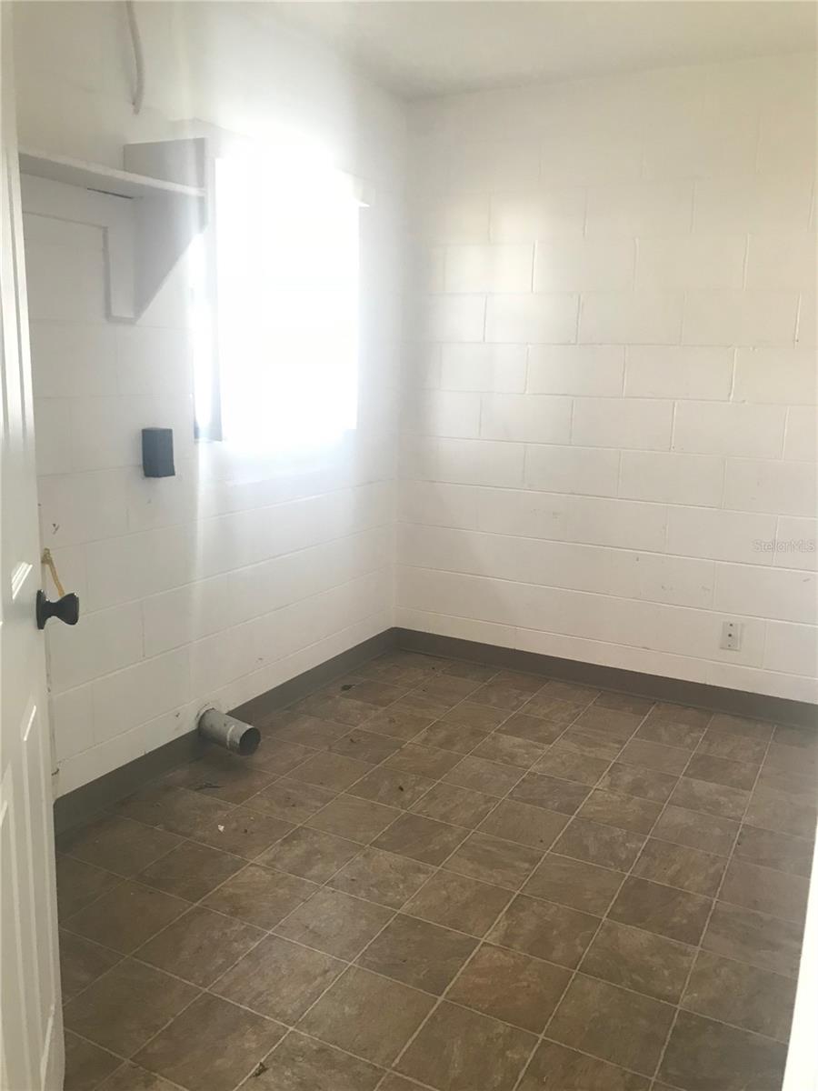 1601 ALABAMA AVE photo 5