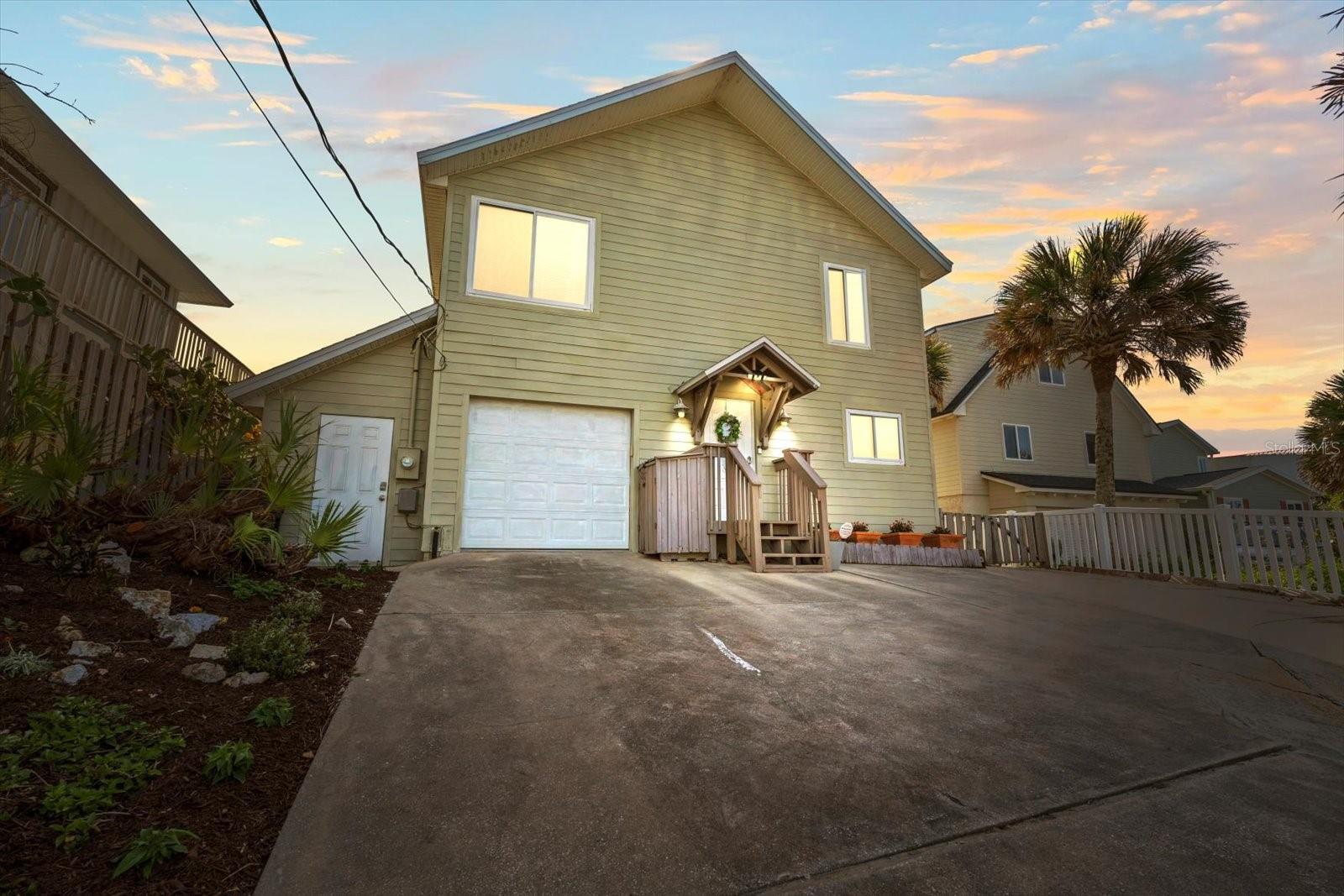 3365 N OCEAN SHORE BLVD photo 2