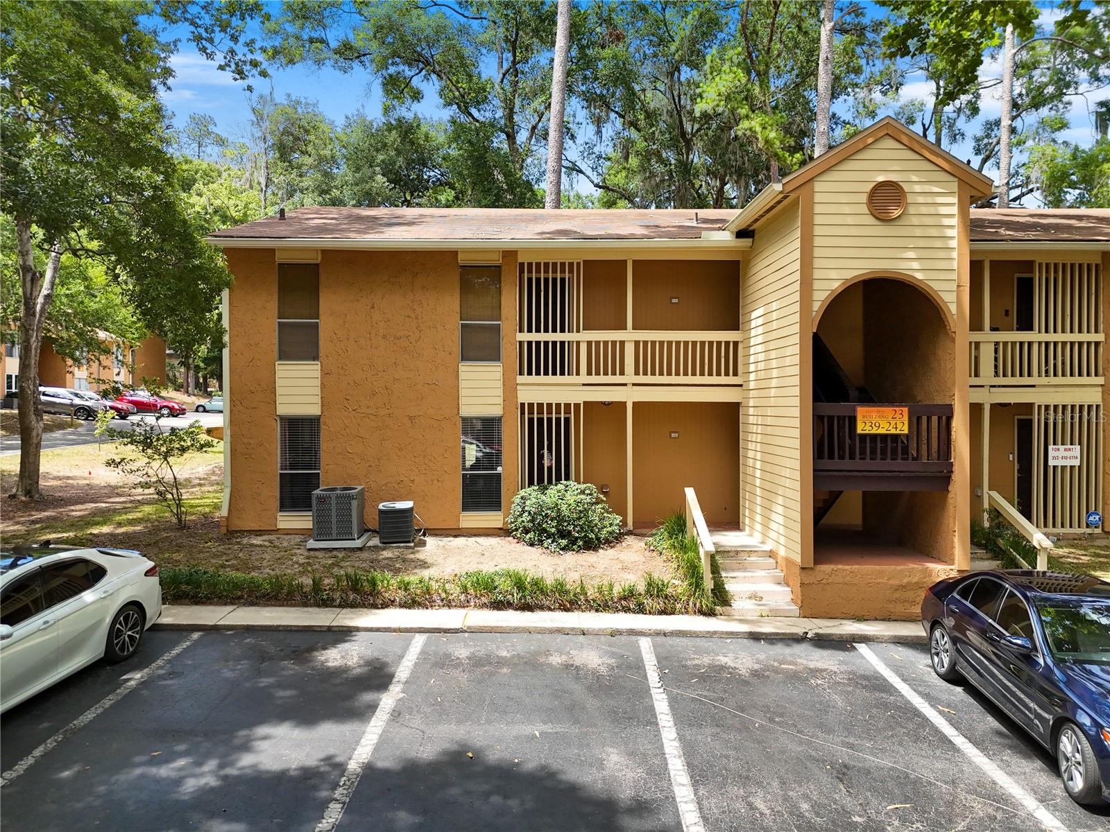1810 NW 23RD BLVD #240 photo 2