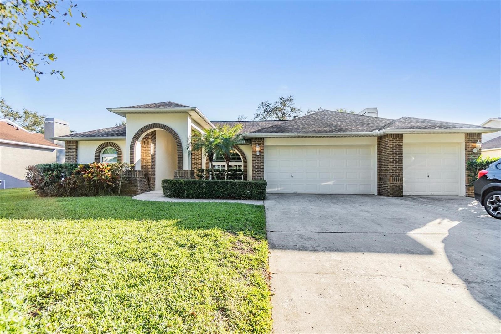 2749 BENT LEAF DR photo 2