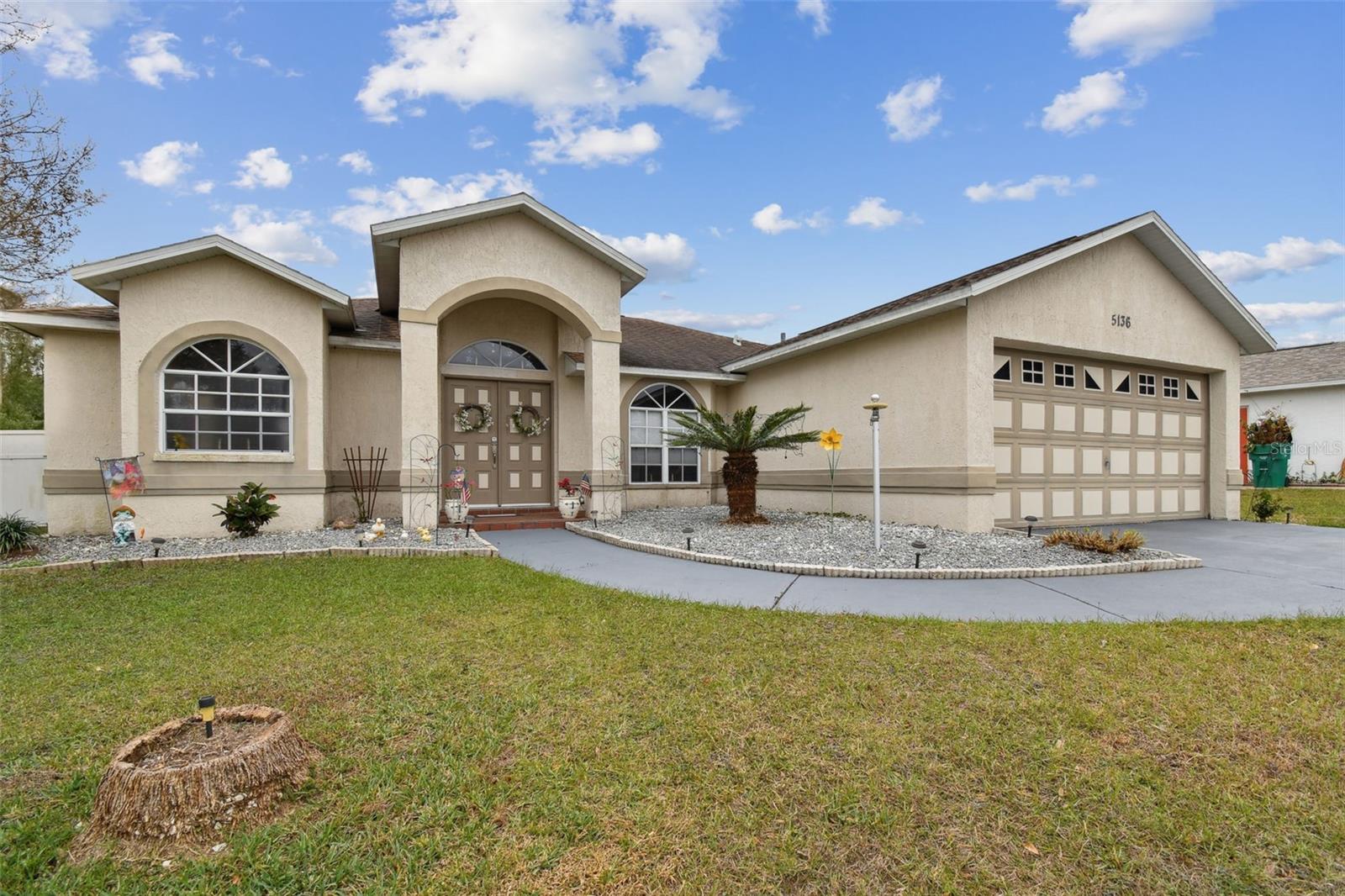 5136 SUMMER HILL DR photo 4