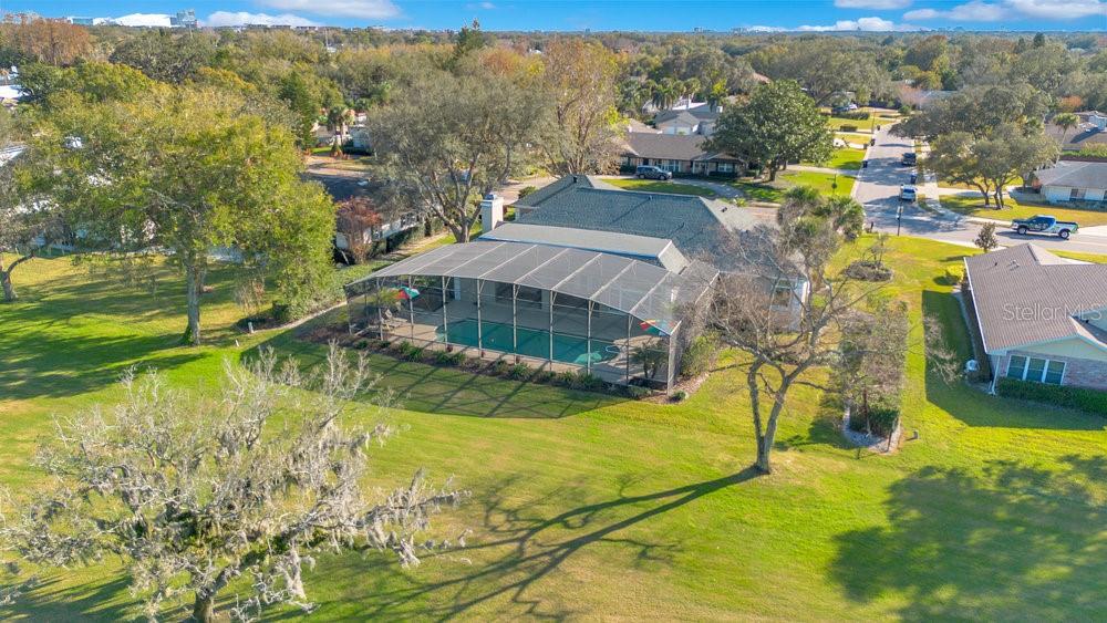 8513 BAY HILL BLVD photo 4
