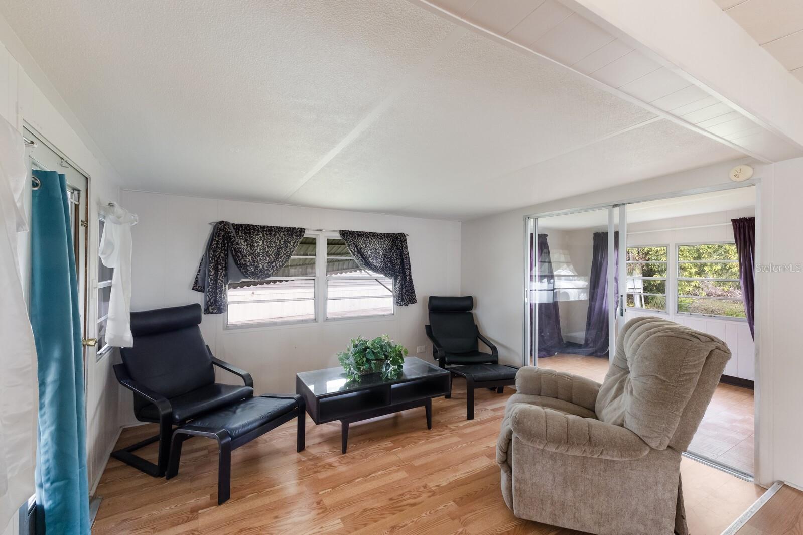 921 FAITH CIR E #4 photo 3