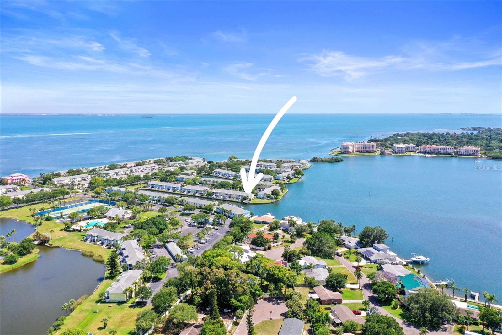 3LS BEACH DR SE #3LS photo 5