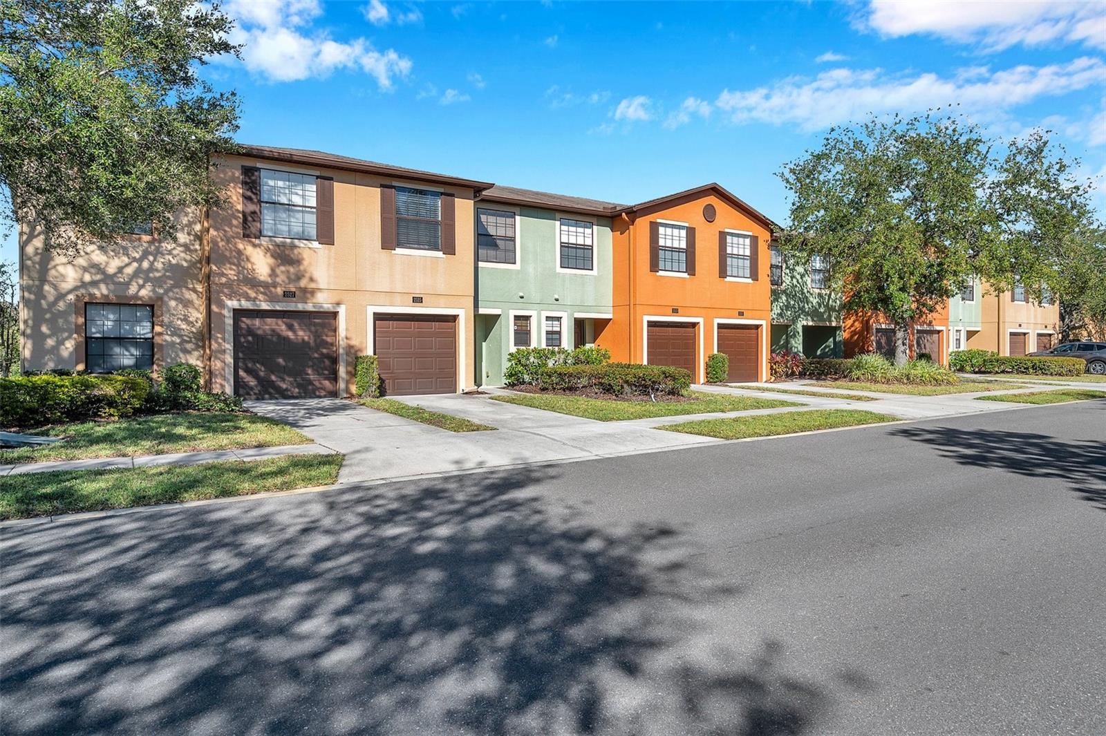2517 EDGEWATER FALLS DR photo 5