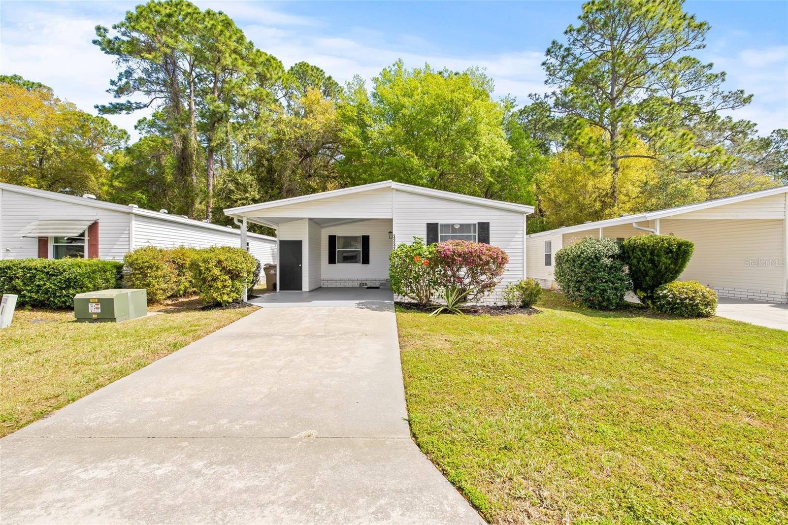 32334 OAK PARK DR photo 3