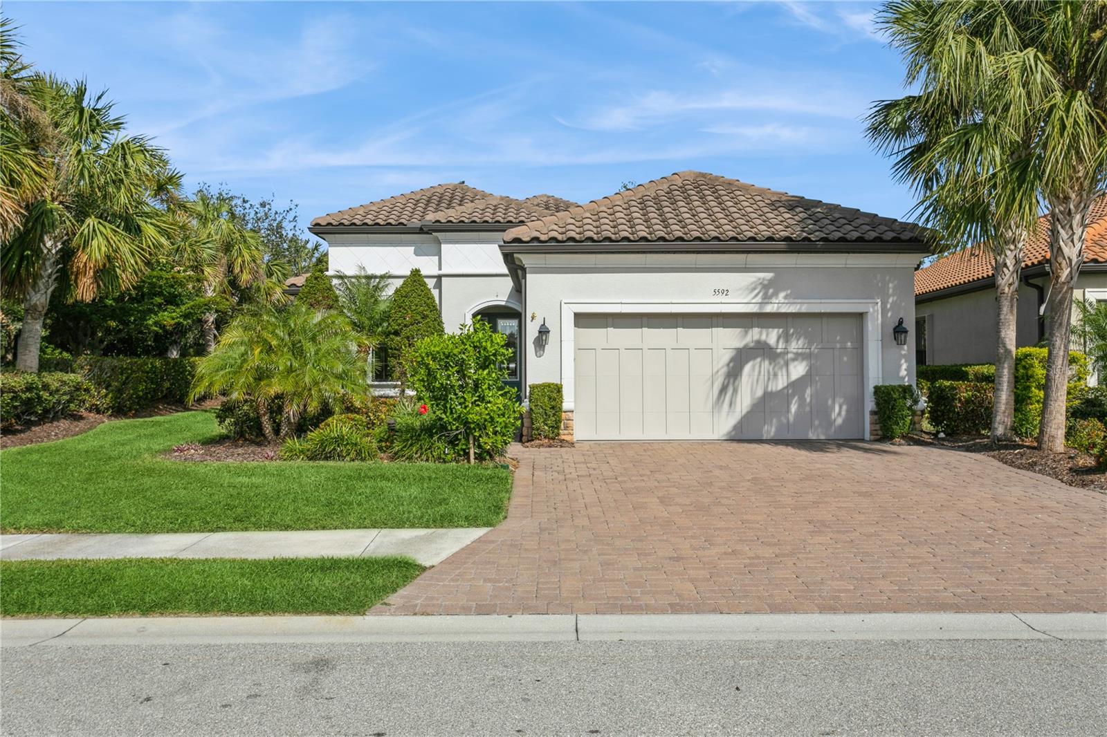 5592 SEMOLINO ST photo 5