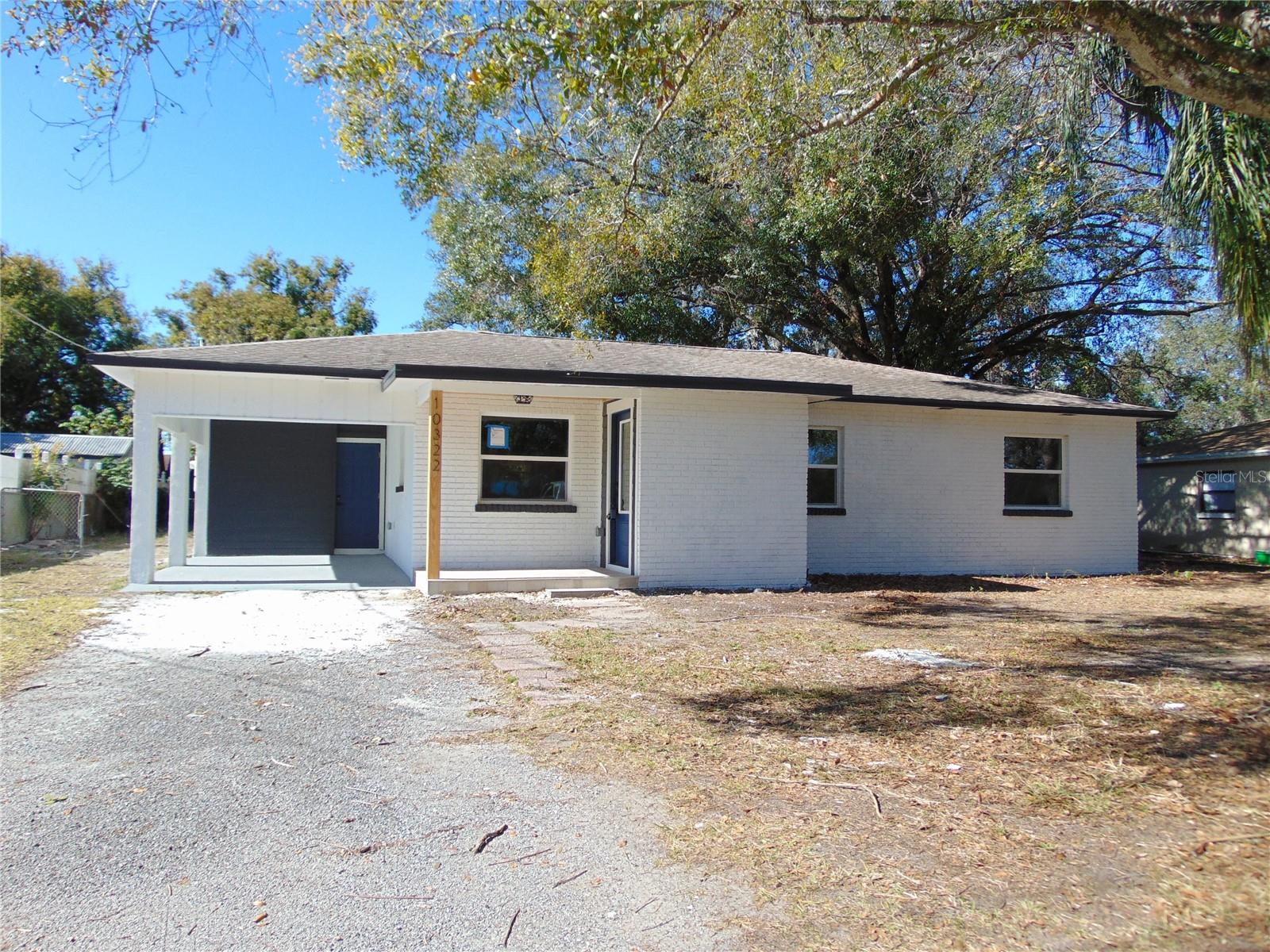 10322 N OAKLEAF AVE — home for sale
