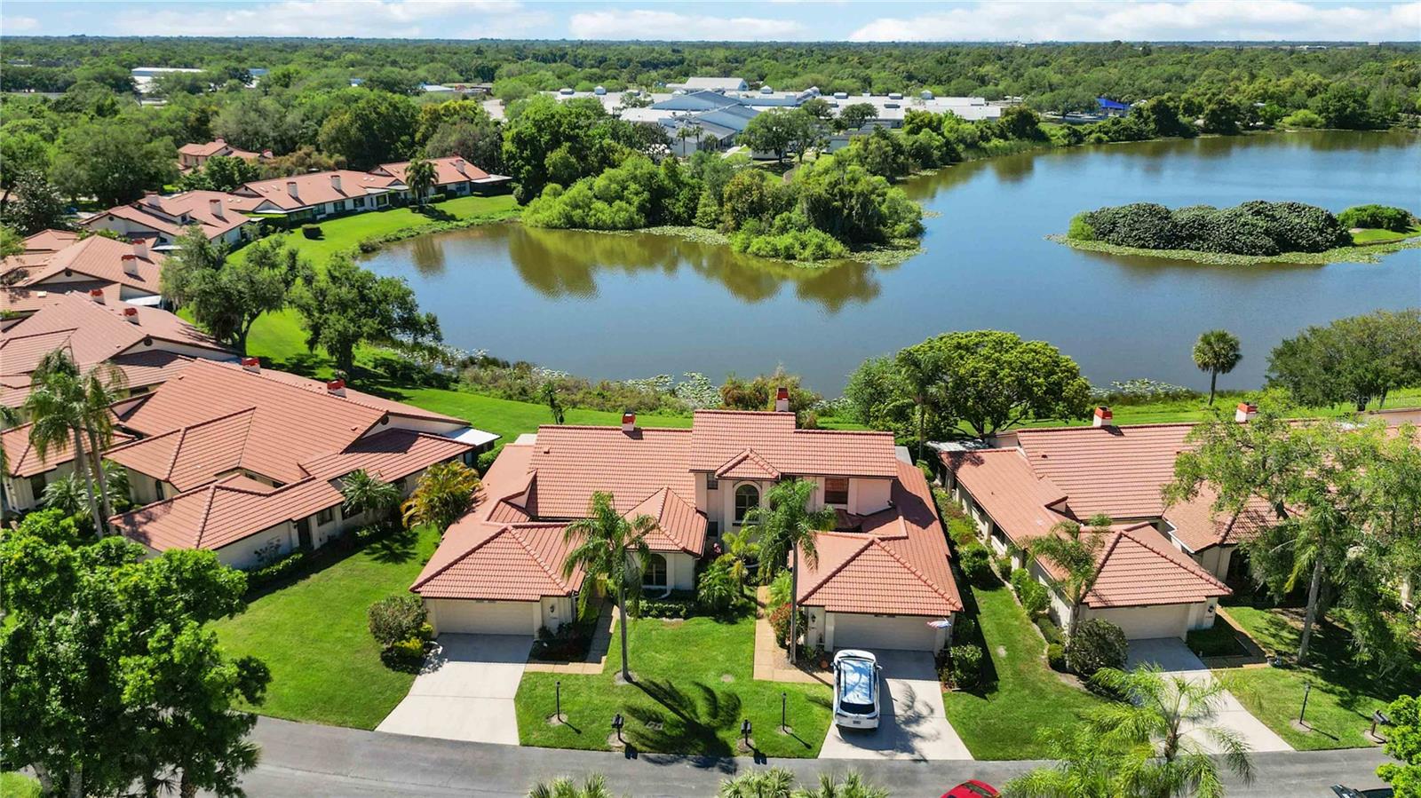 7361 OAK MOSS DR #34 photo 2
