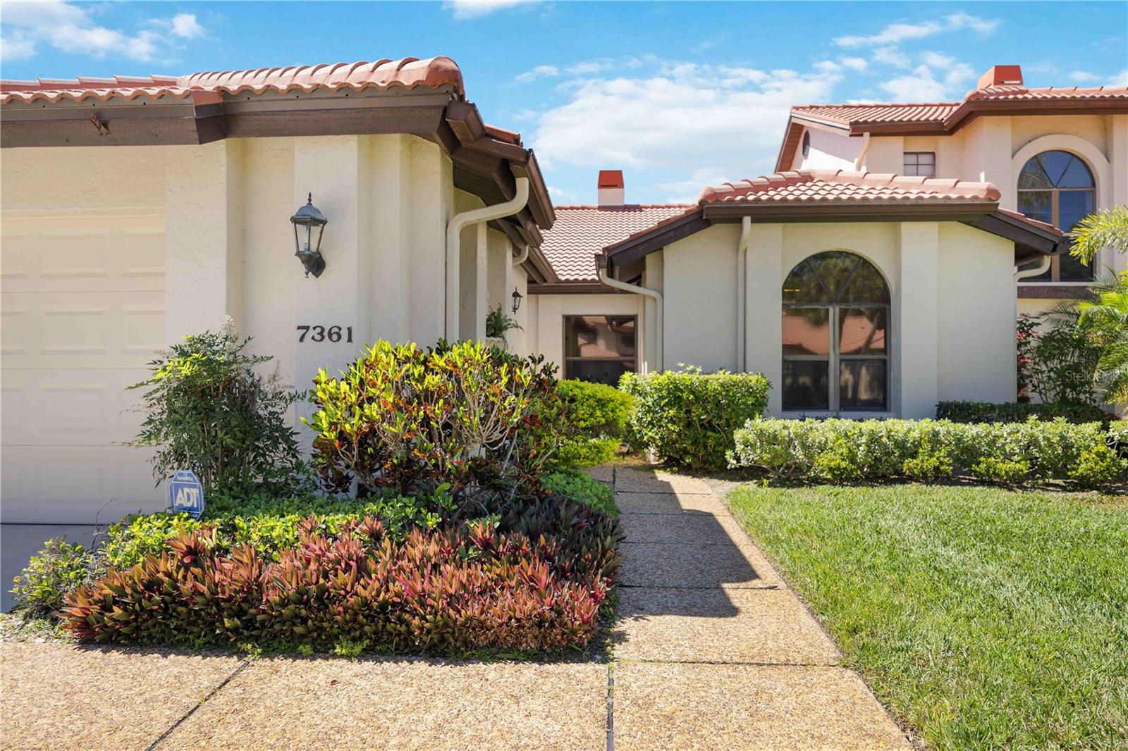 7361 OAK MOSS DR #34 photo 4