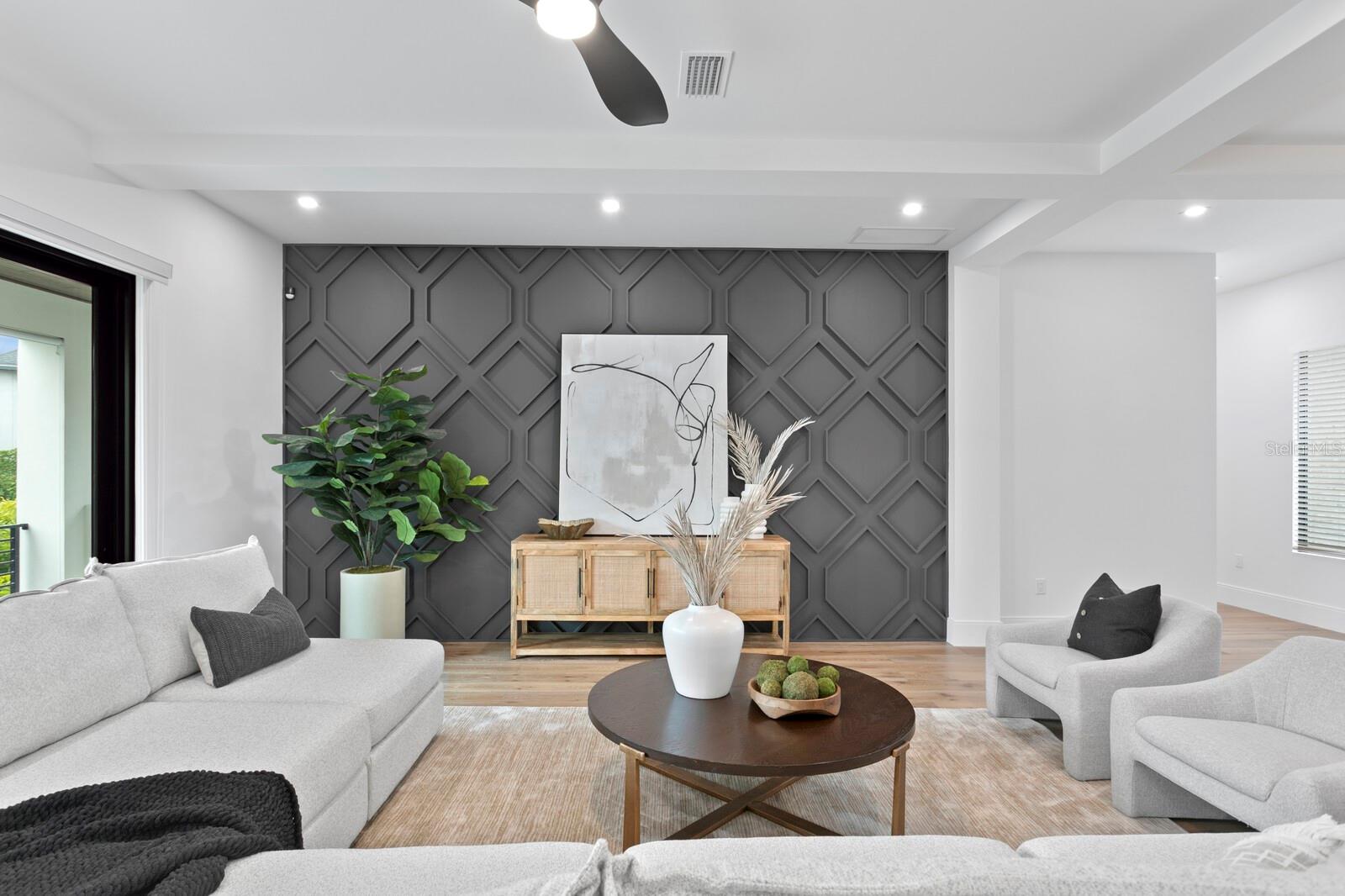 4816 W SUNSET BLVD photo 3